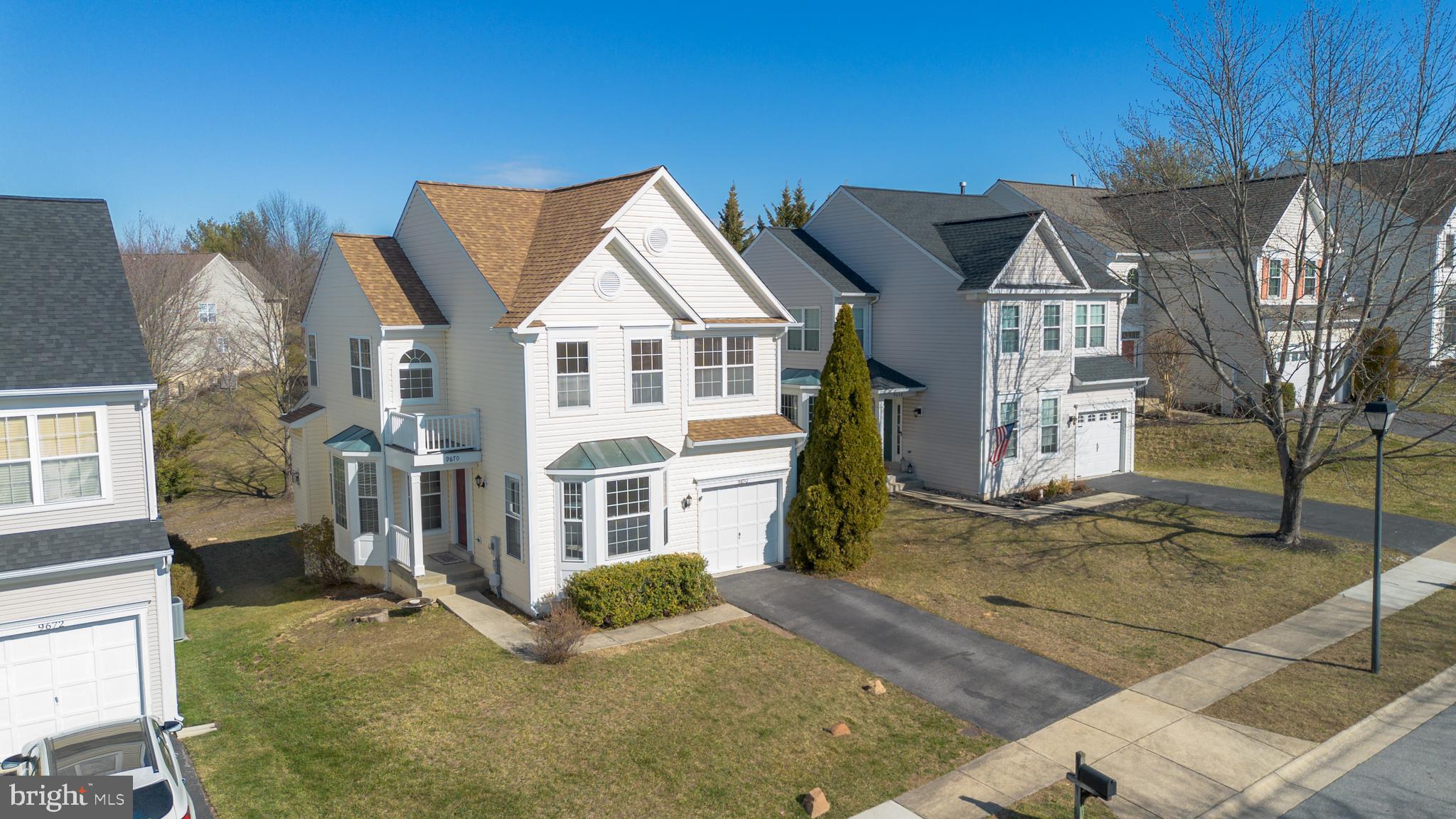 SPRING RIDGE - Residential