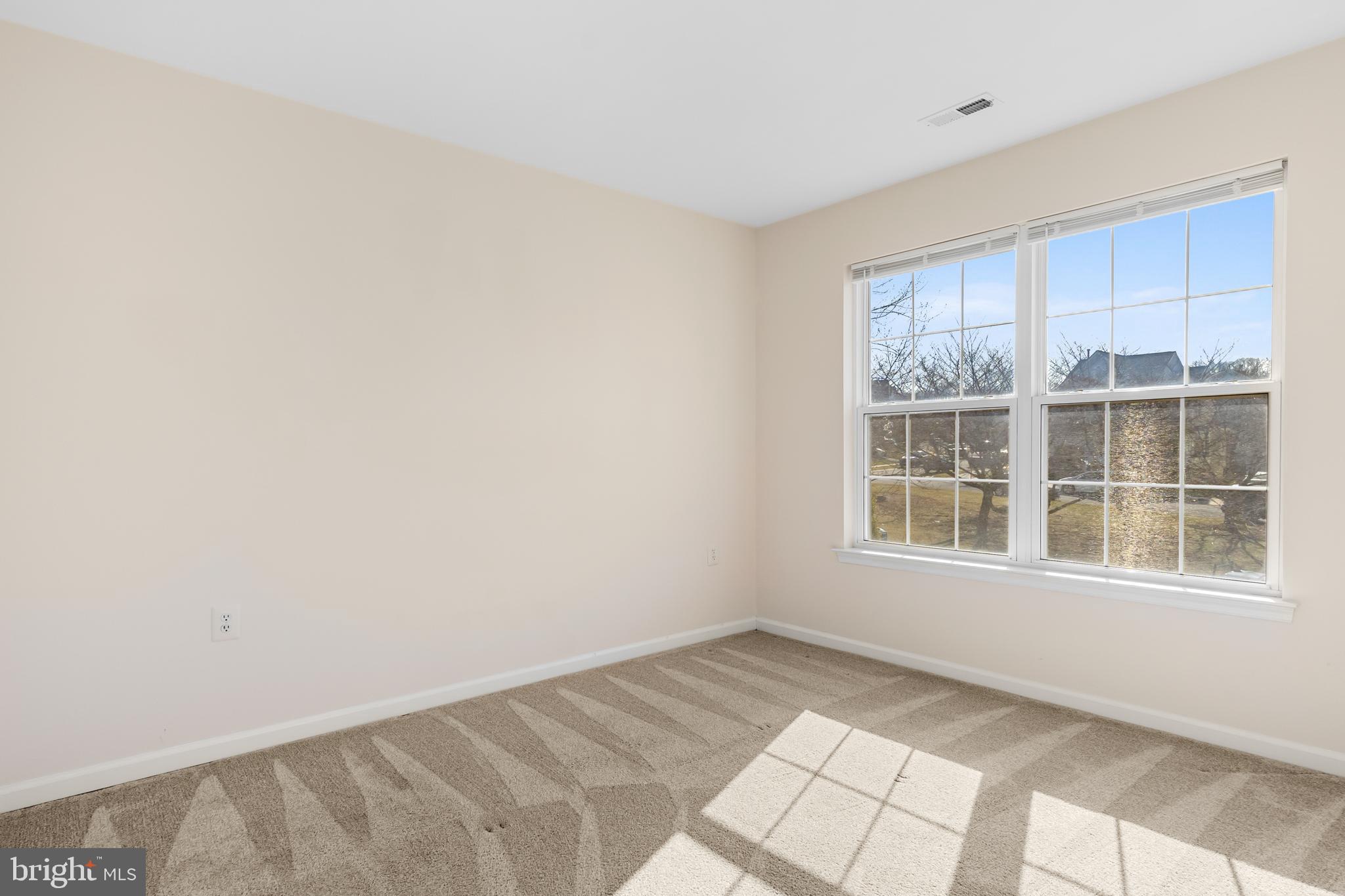 SPRING RIDGE - Residential