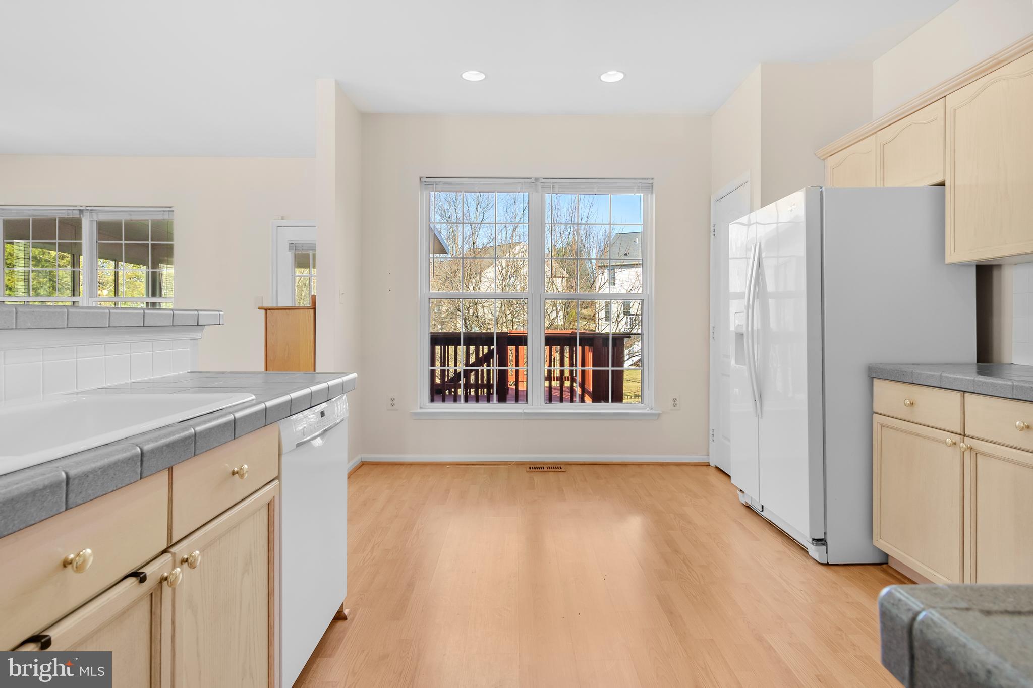 SPRING RIDGE - Residential