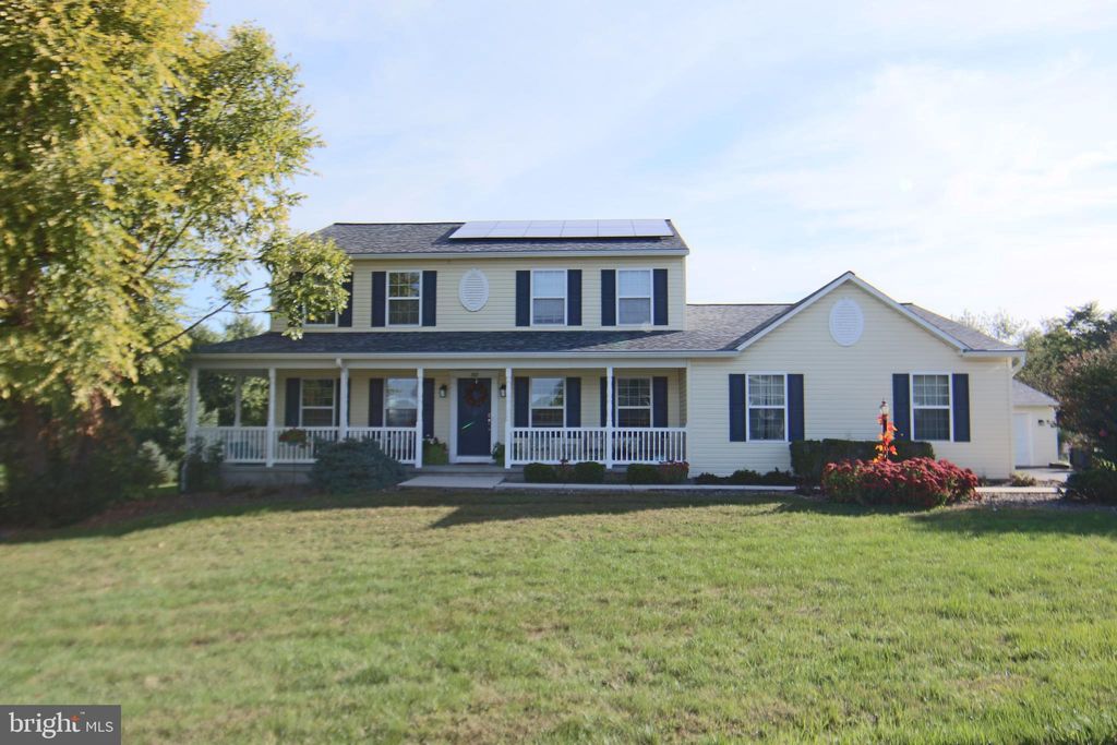 Photo of 182 Rose Hill Drive, NEW CUMBERLAND, PA 17070 (MLS # PAYK2090898)