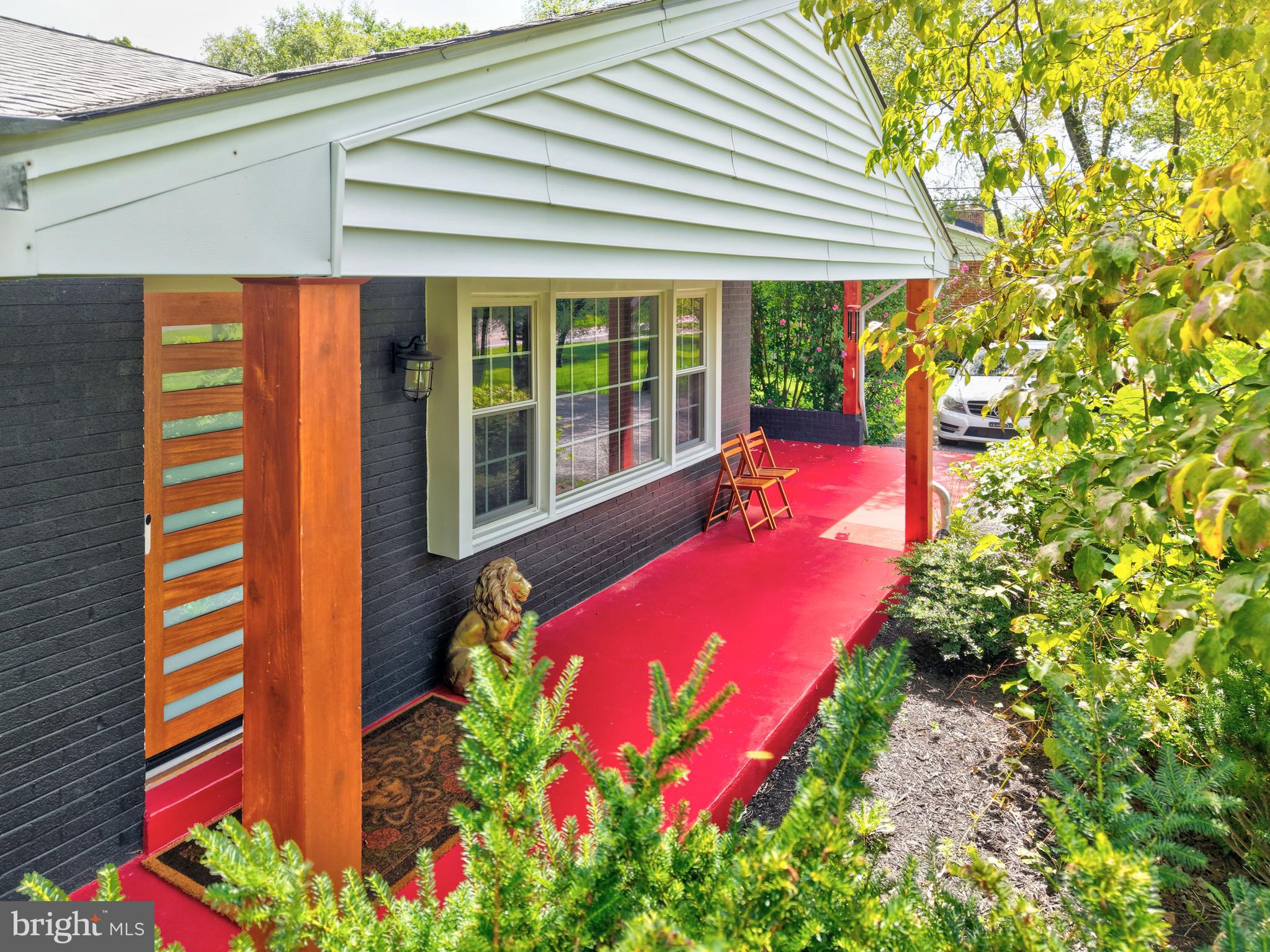 5521 MONTGOMERY ROAD
