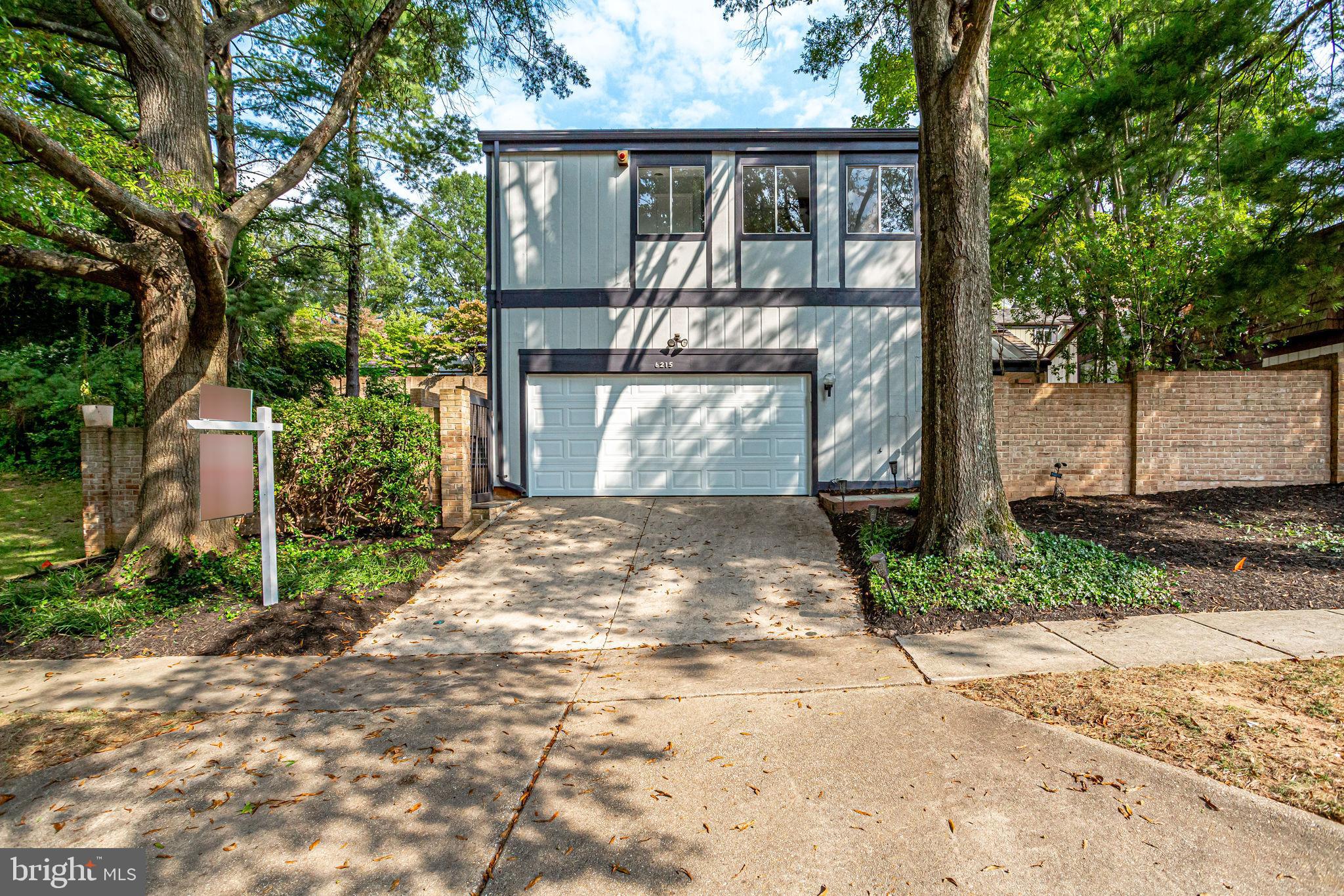 COURTS OF WYNGATE - Residential