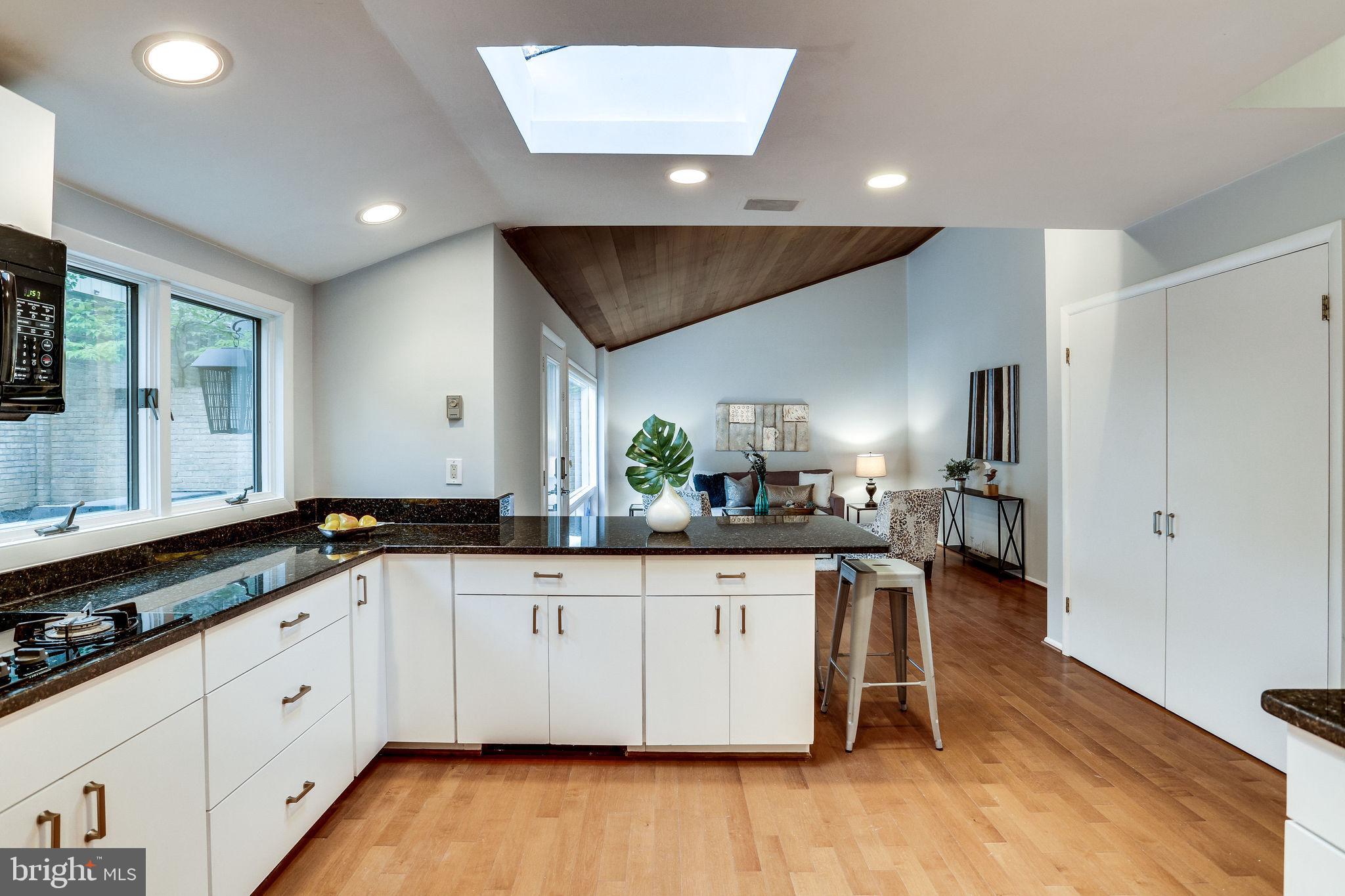 COURTS OF WYNGATE - Residential