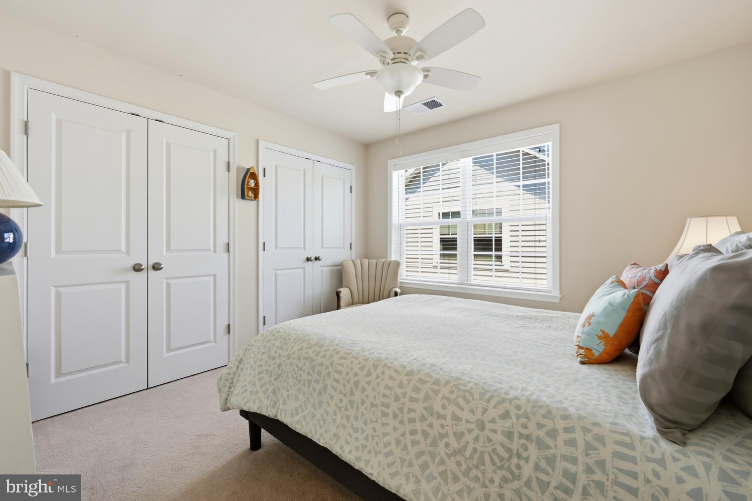 EASTON VILLAGE - Residential