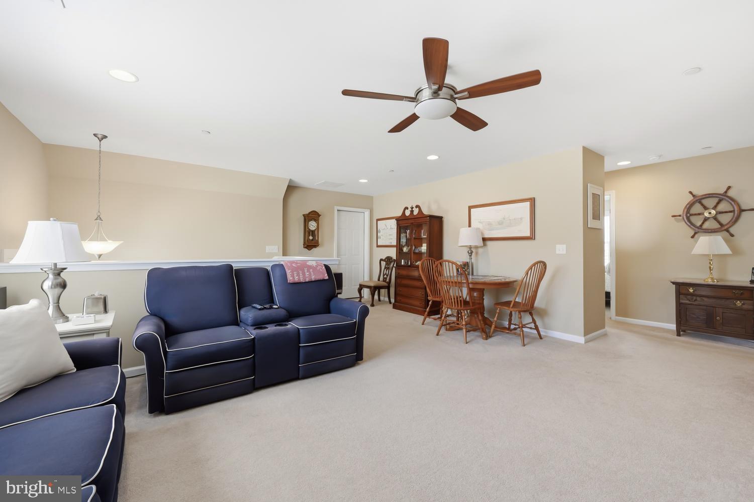 EASTON VILLAGE - Residential