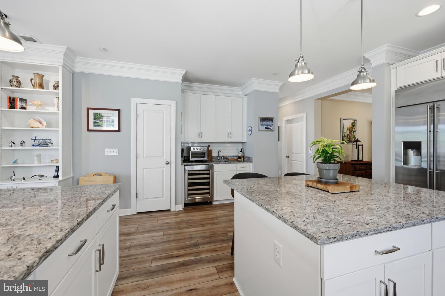EASTON VILLAGE - Residential