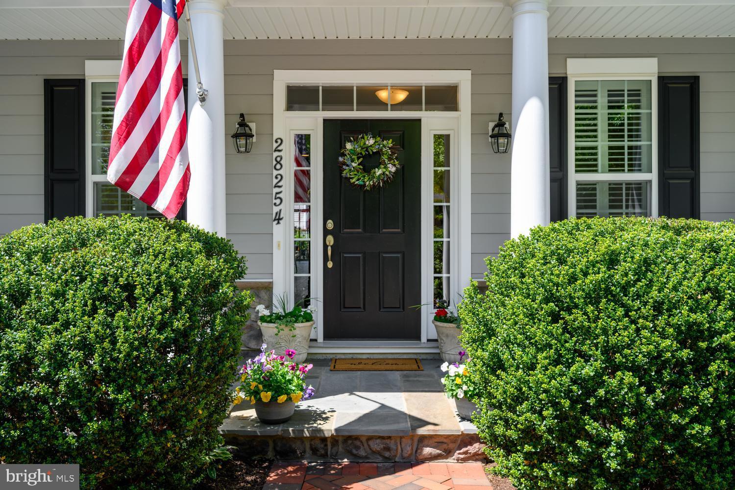EASTON VILLAGE - Residential