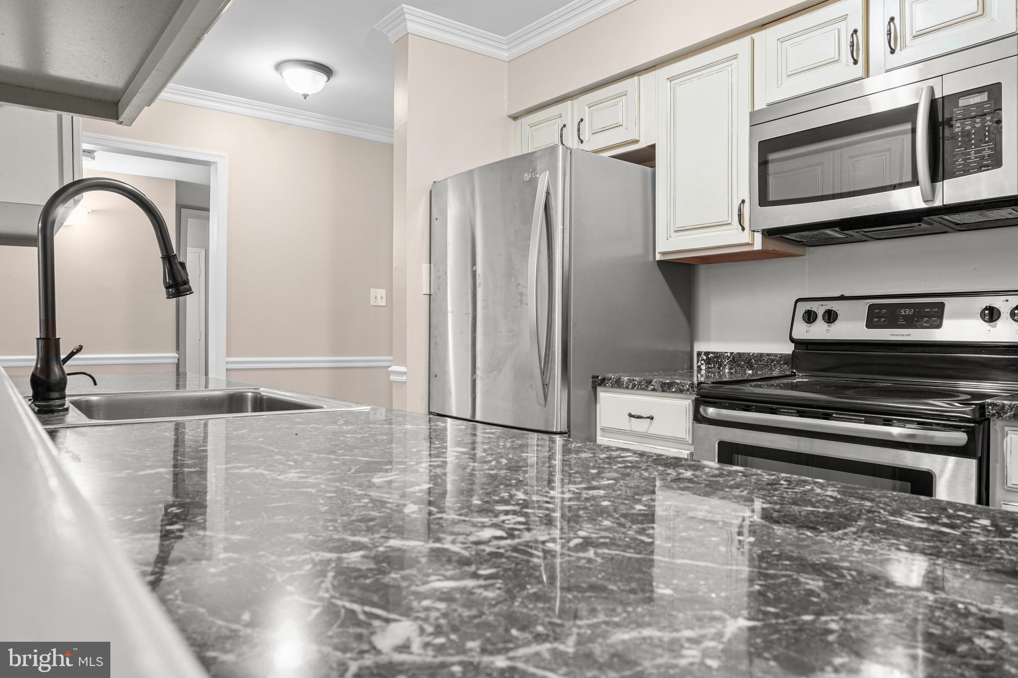 TELFORD COMMONS - Residential Lease