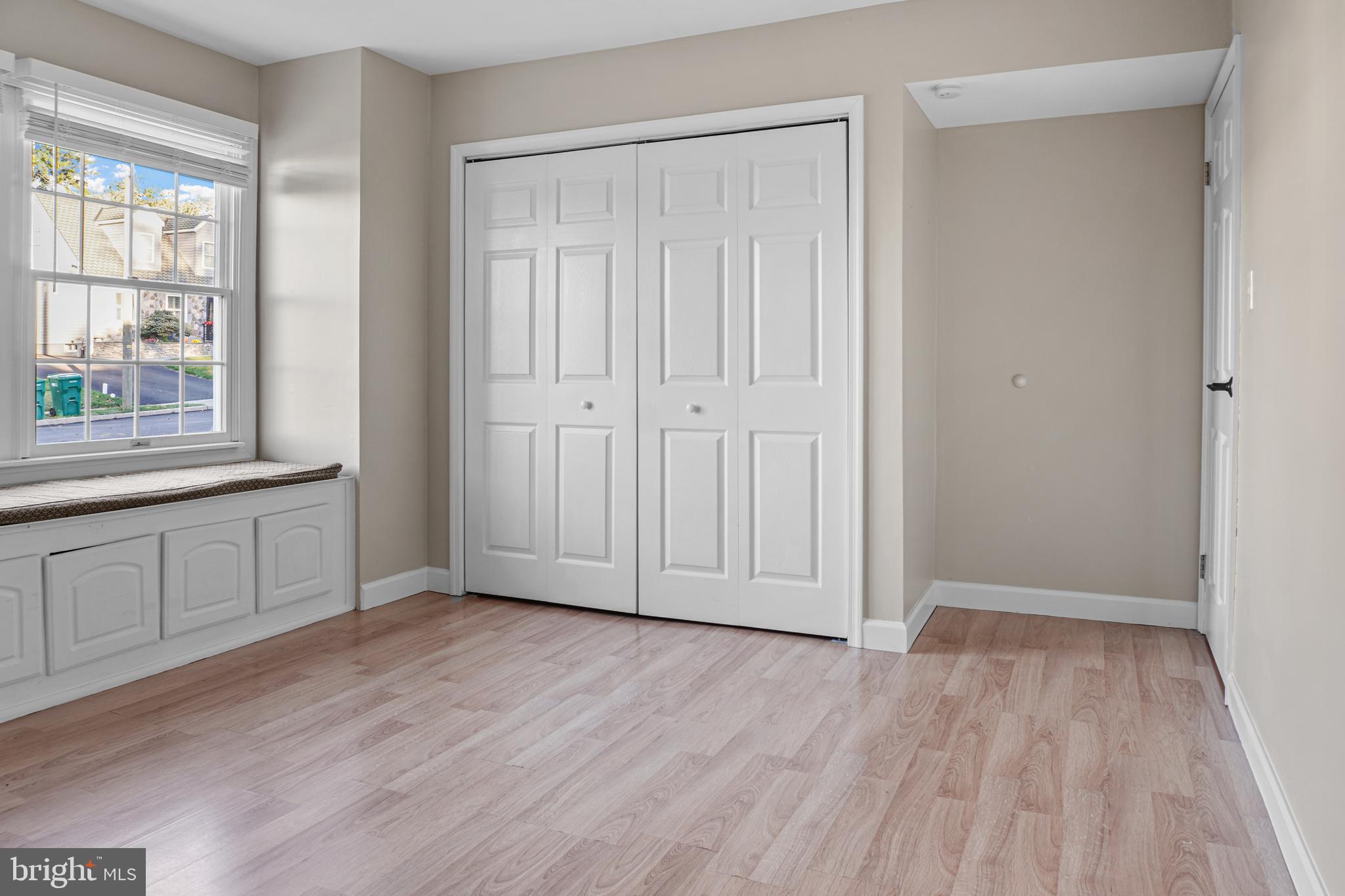 TELFORD COMMONS - Residential Lease