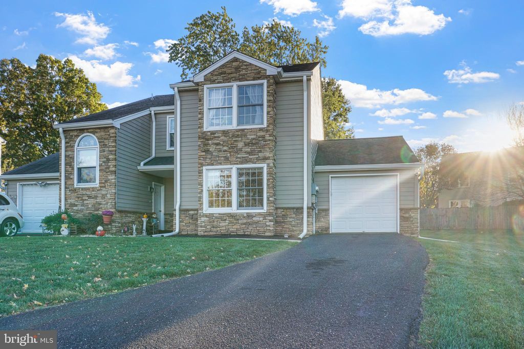 Photo of 226 Spring House Lane, TELFORD, PA 18969 (MLS # PABU2104664)