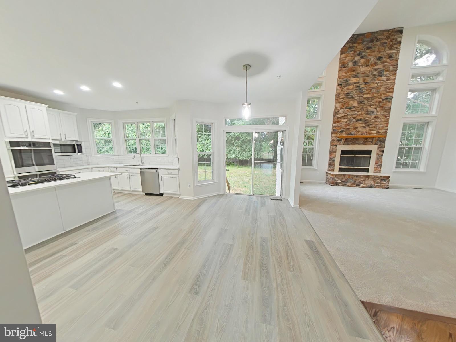 SIERRA MEADOWS - Residential