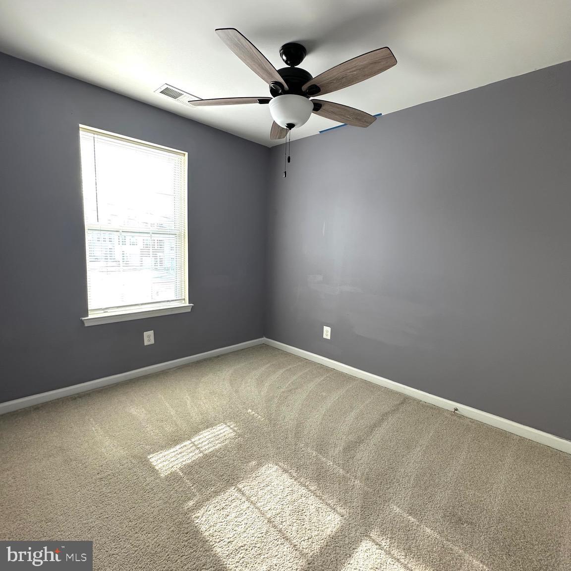 COLUMBIA RUN TOWNHOMES - Residential Lease