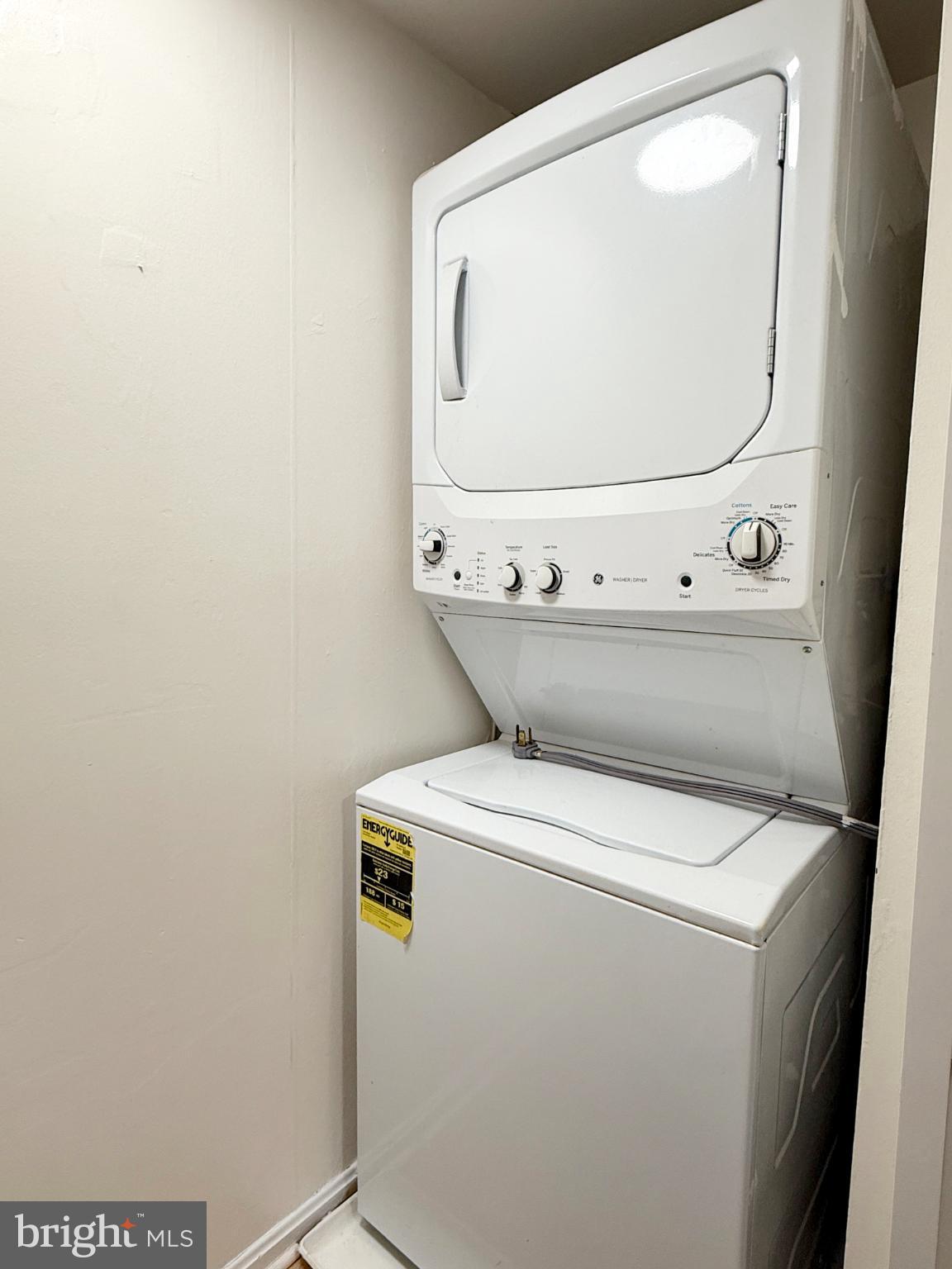 THE HIGHLANDS - Residential