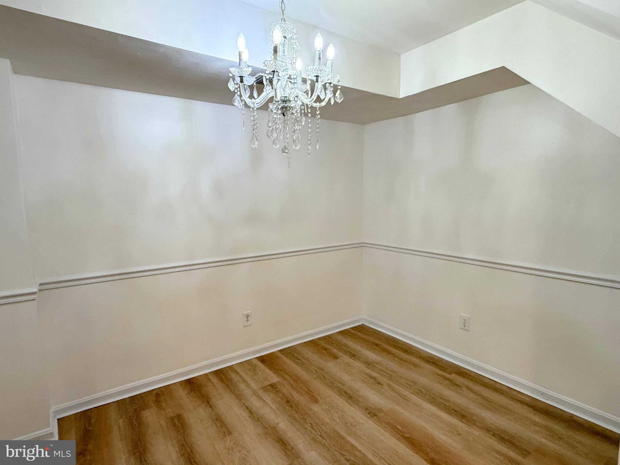 THE HIGHLANDS - Residential