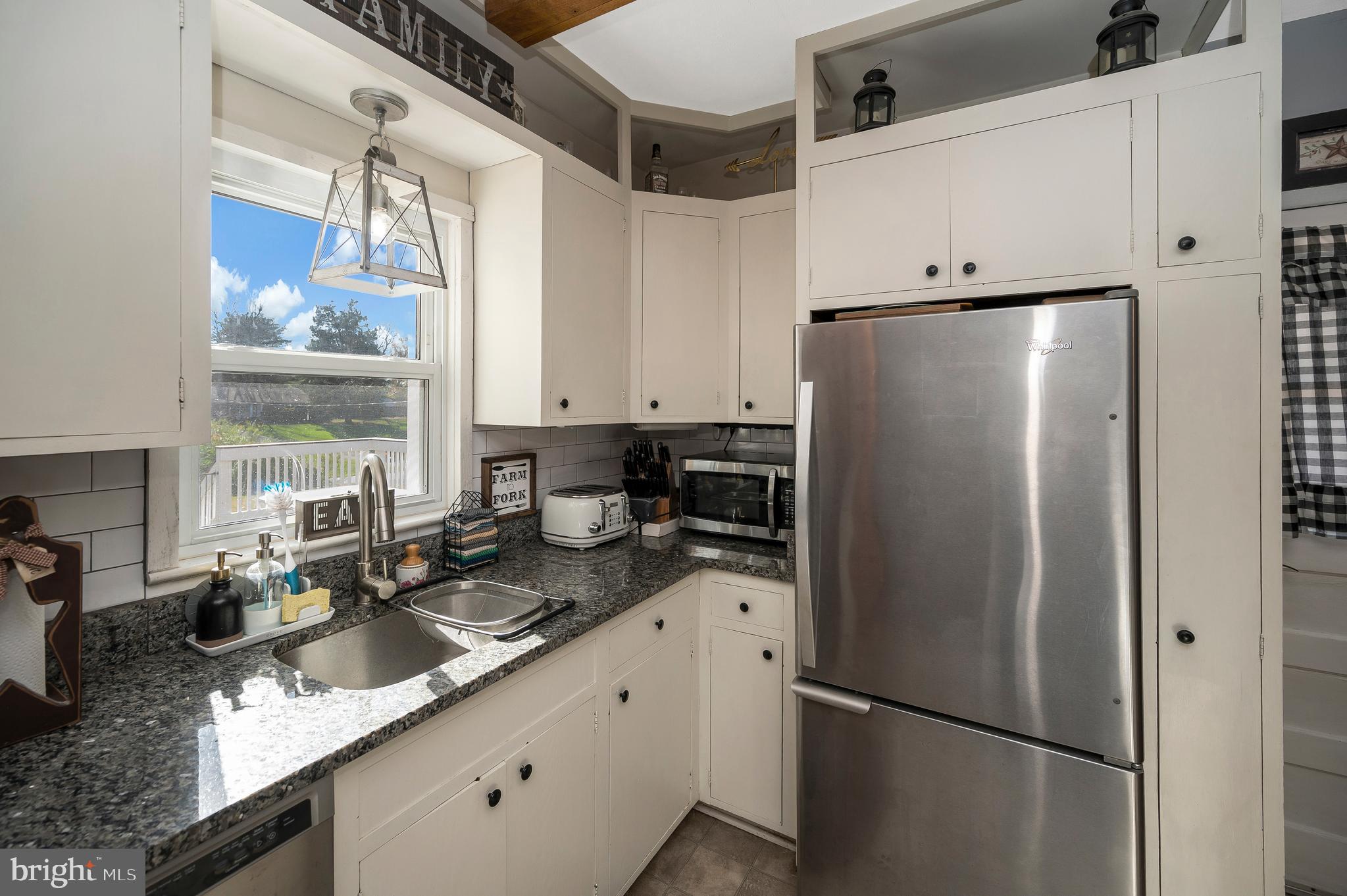 HIGHLAND HOMES - Residential