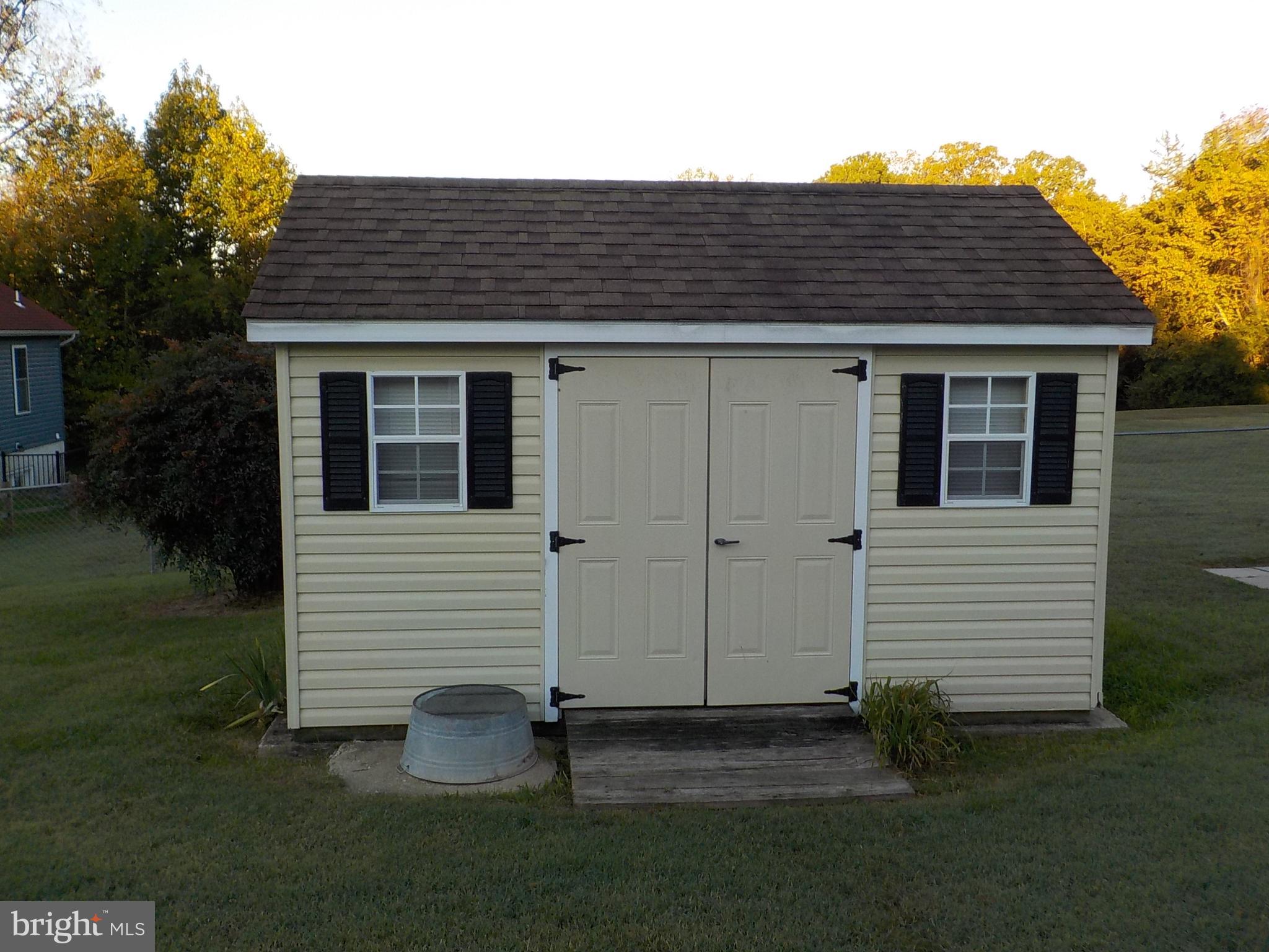 29 LEELAND ROAD