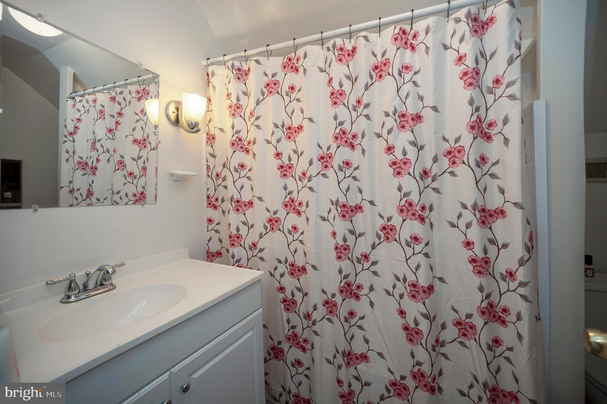 HIGHLAND HOMES - Residential