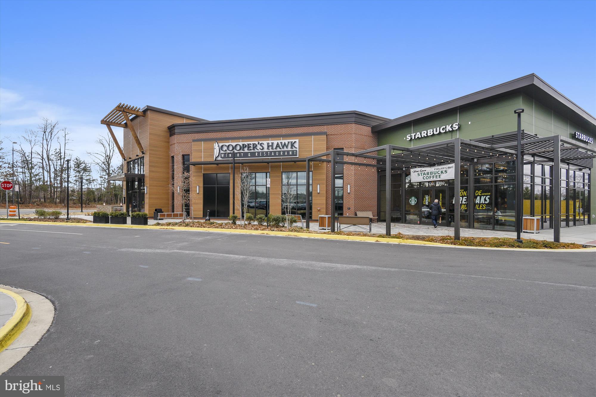 WASHINGTON PLAZA - Residential Lease