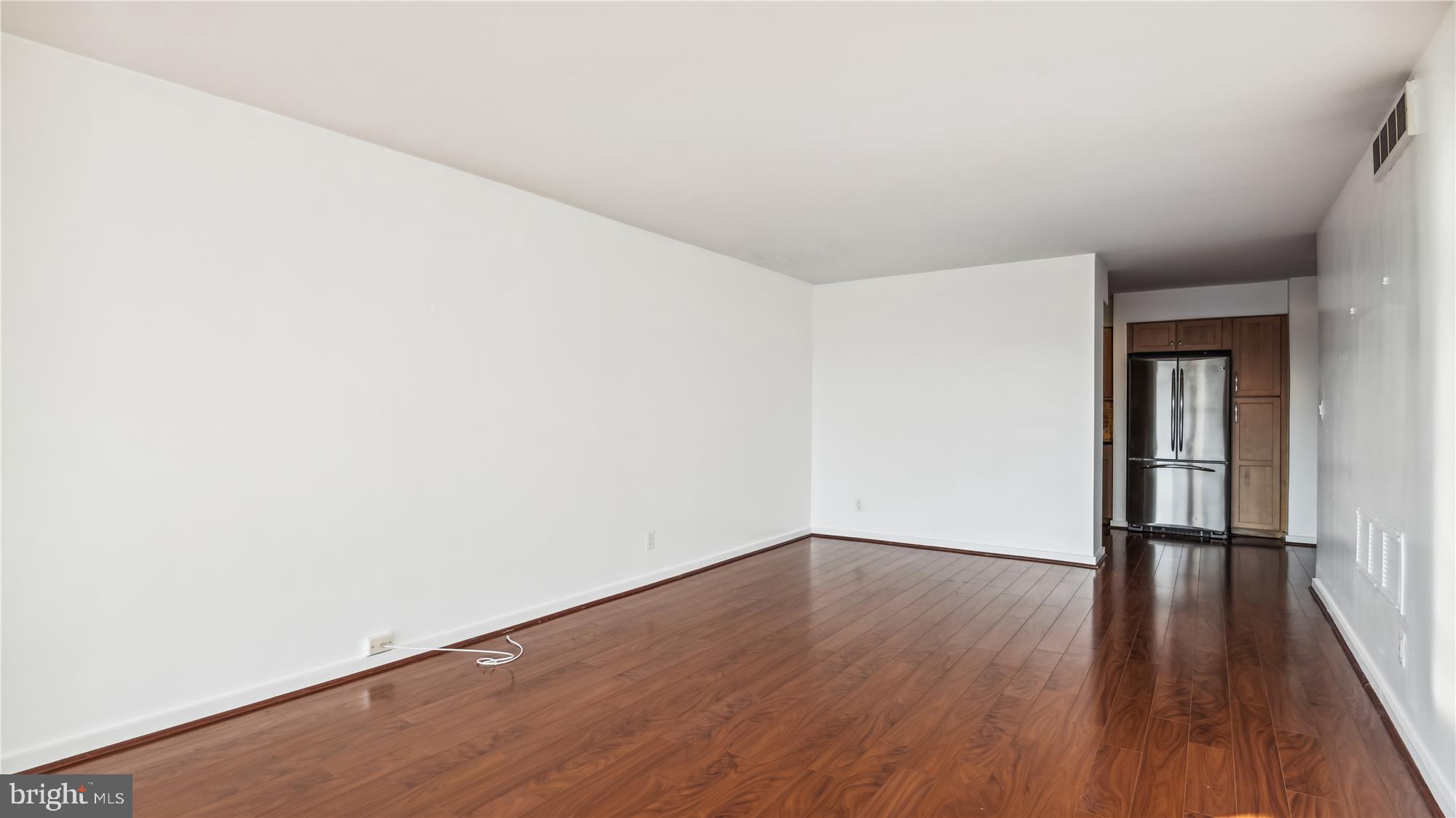 WASHINGTON PLAZA - Residential Lease