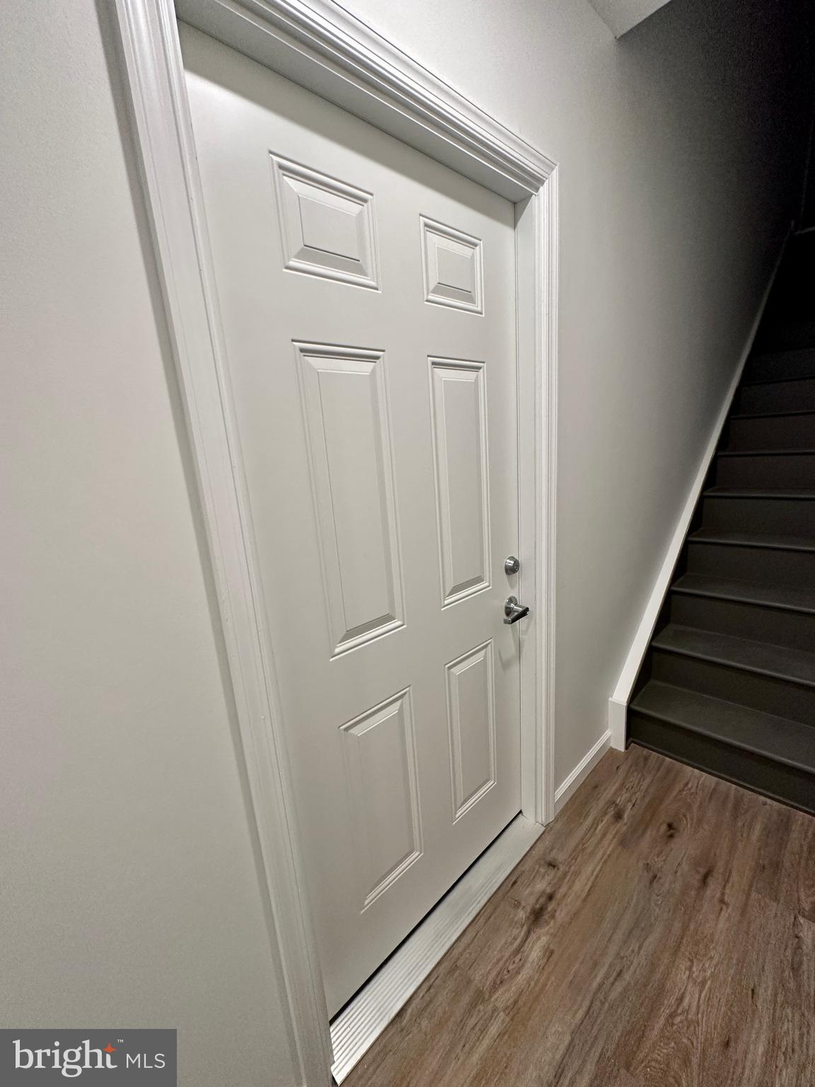 4224 BROWN STREET 2ND FL - Photo 2