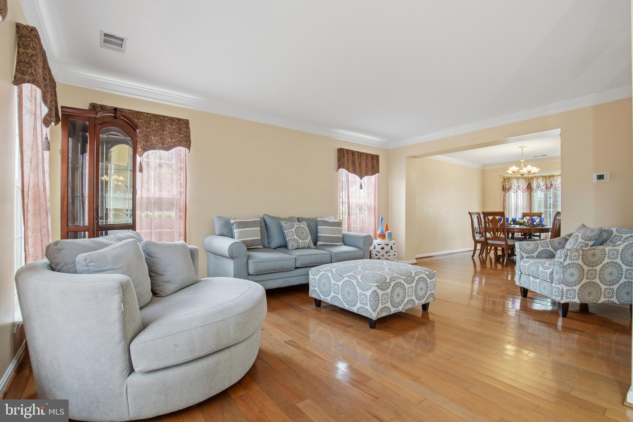 2711 WHISTLING COURT