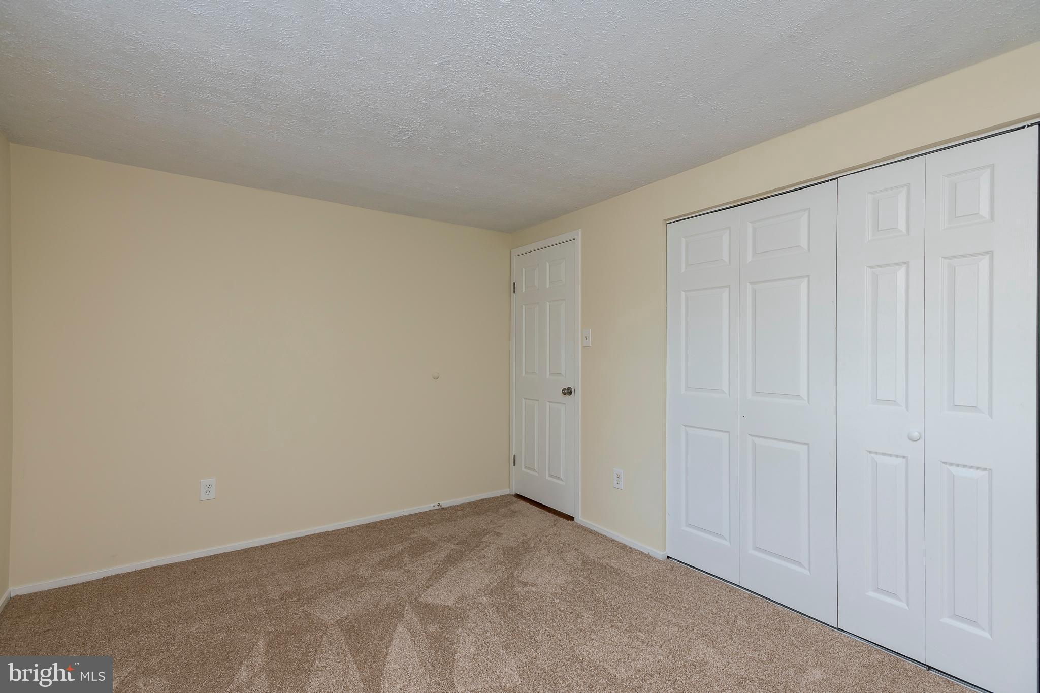 VILLAGE OF OWEN BROWN - Residential