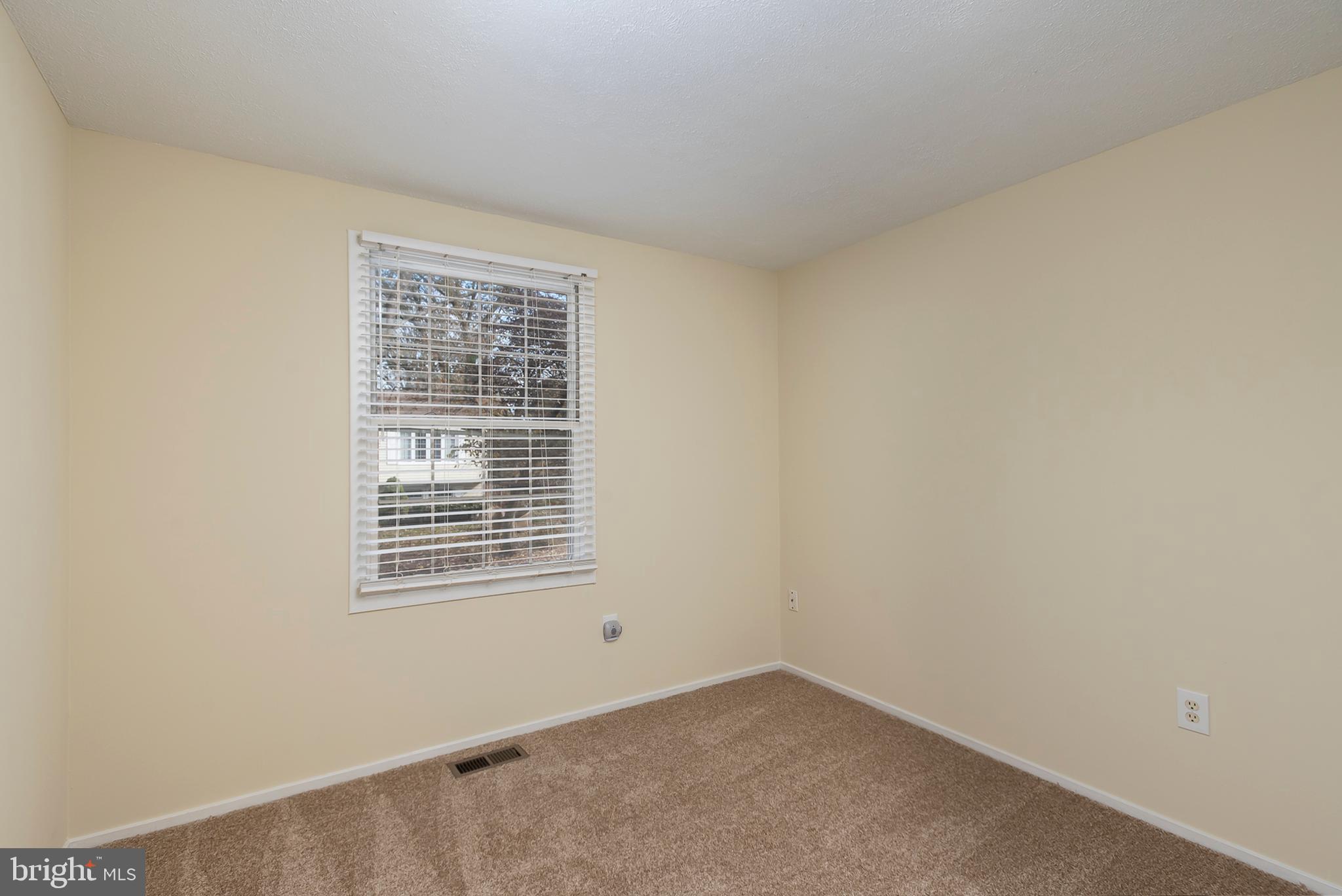 VILLAGE OF OWEN BROWN - Residential