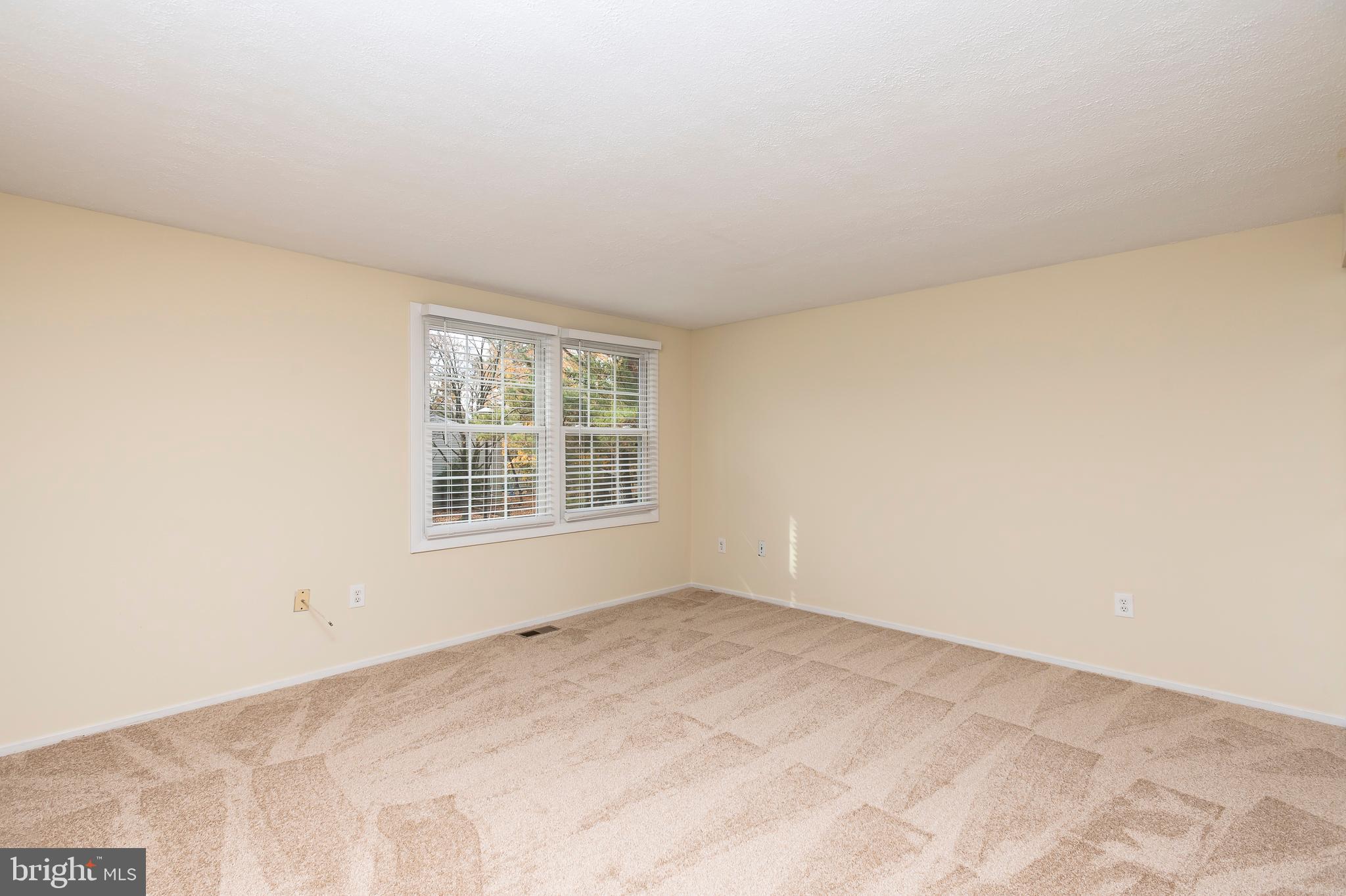 VILLAGE OF OWEN BROWN - Residential