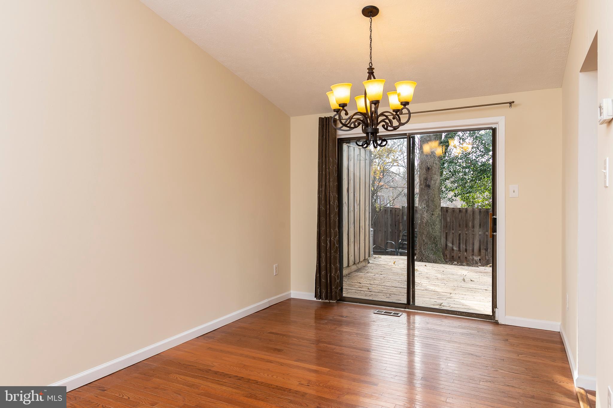 VILLAGE OF OWEN BROWN - Residential