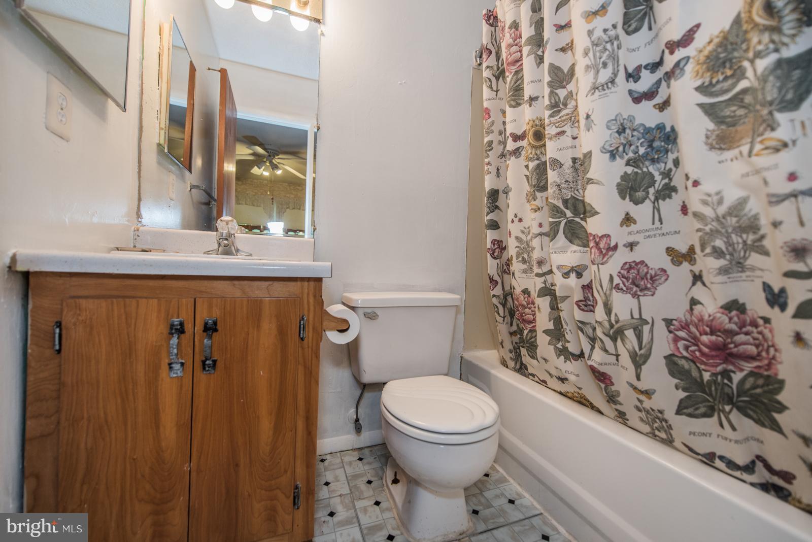 TROUT POND - Residential