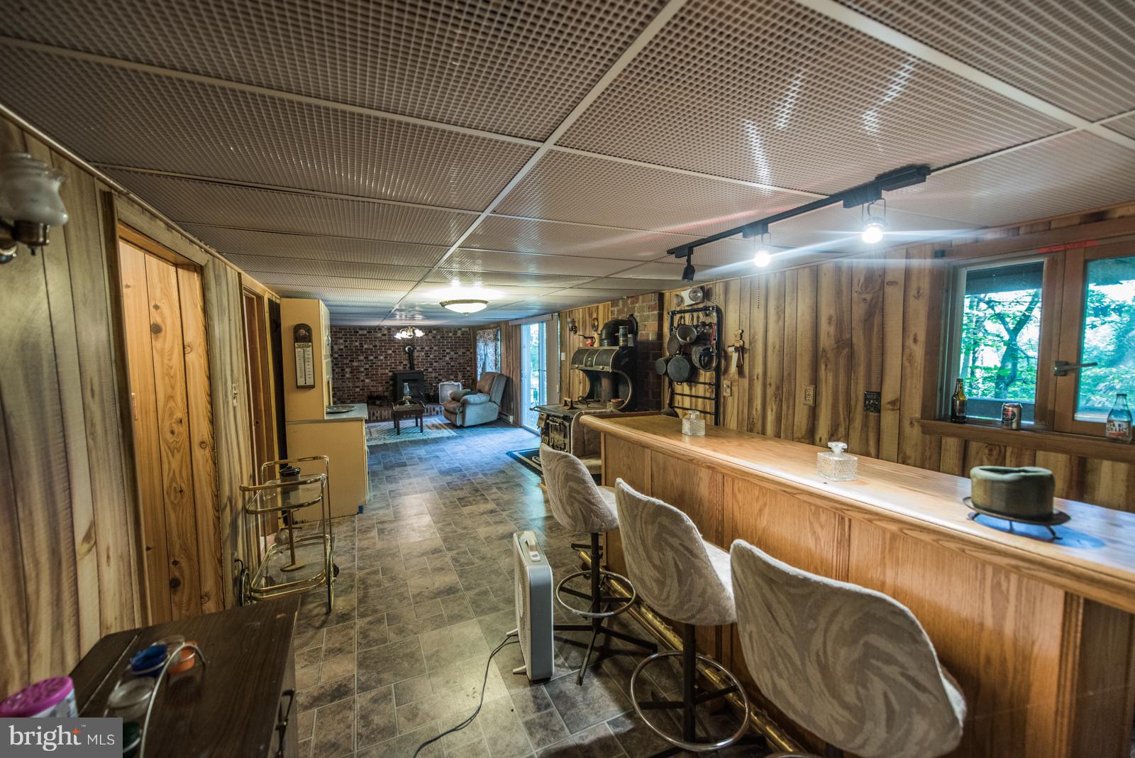 TROUT POND - Residential