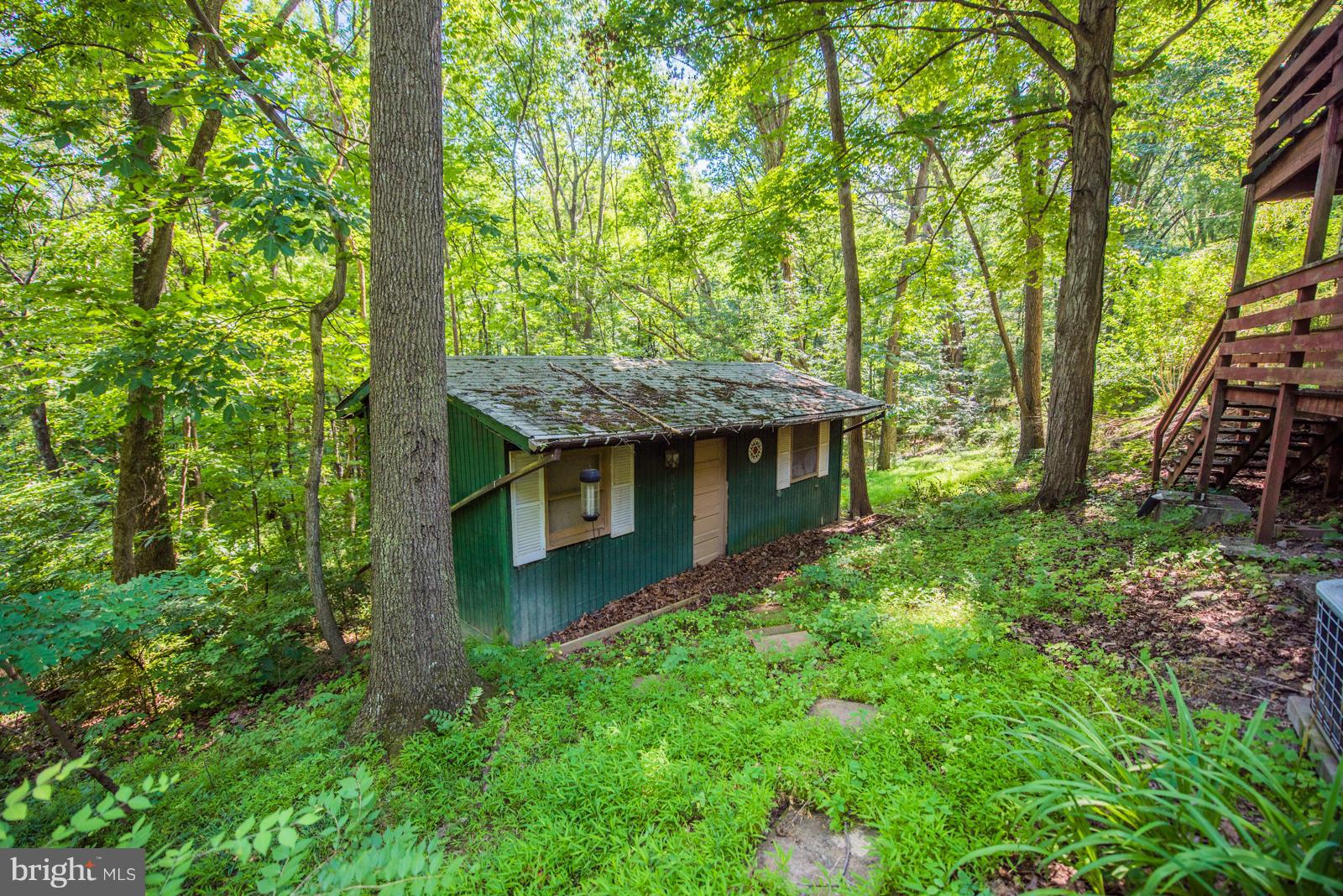 TROUT POND - Residential