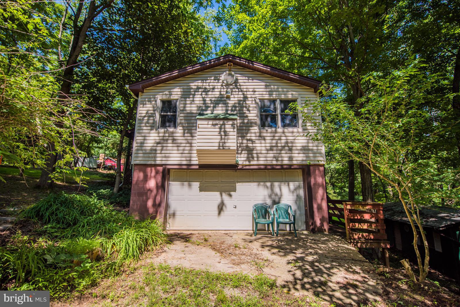 TROUT POND - Residential
