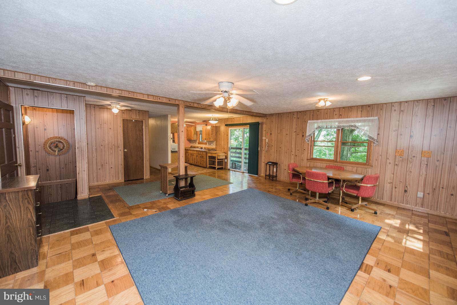 TROUT POND - Residential