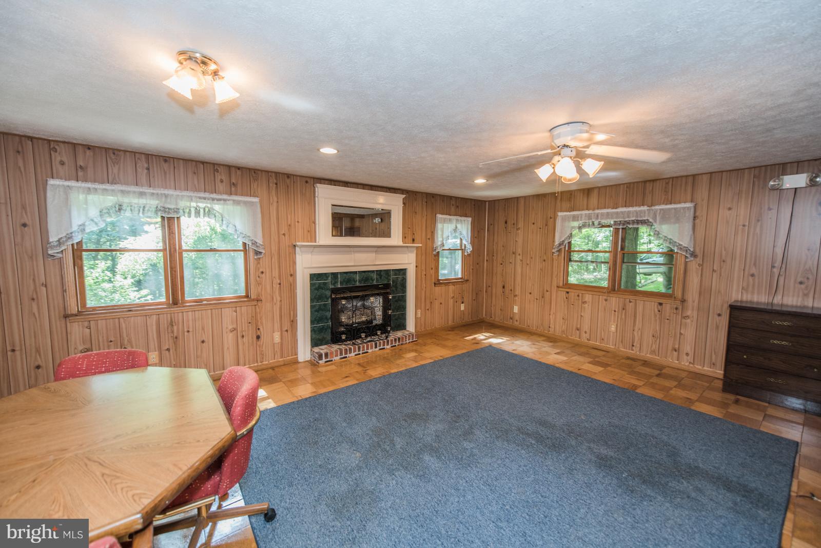 TROUT POND - Residential