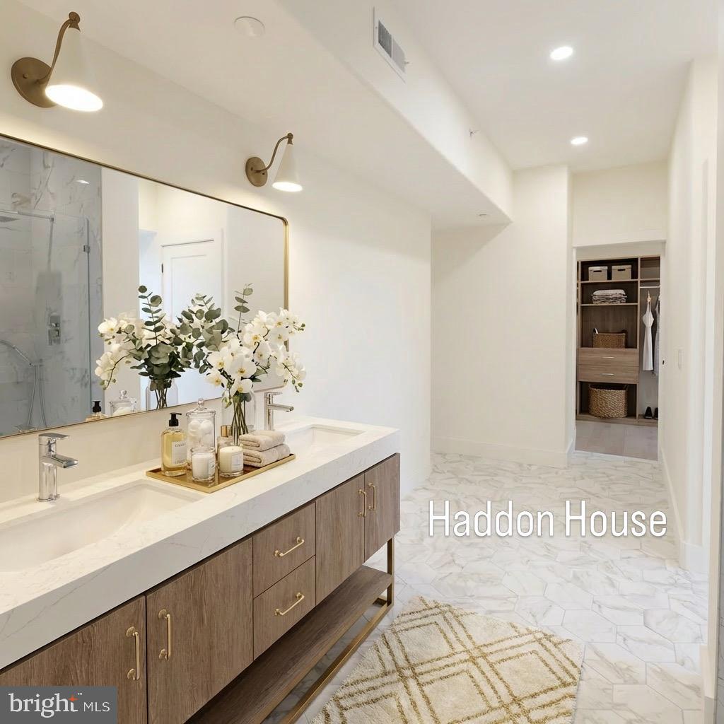 300 KINGS HIGHWAY E B