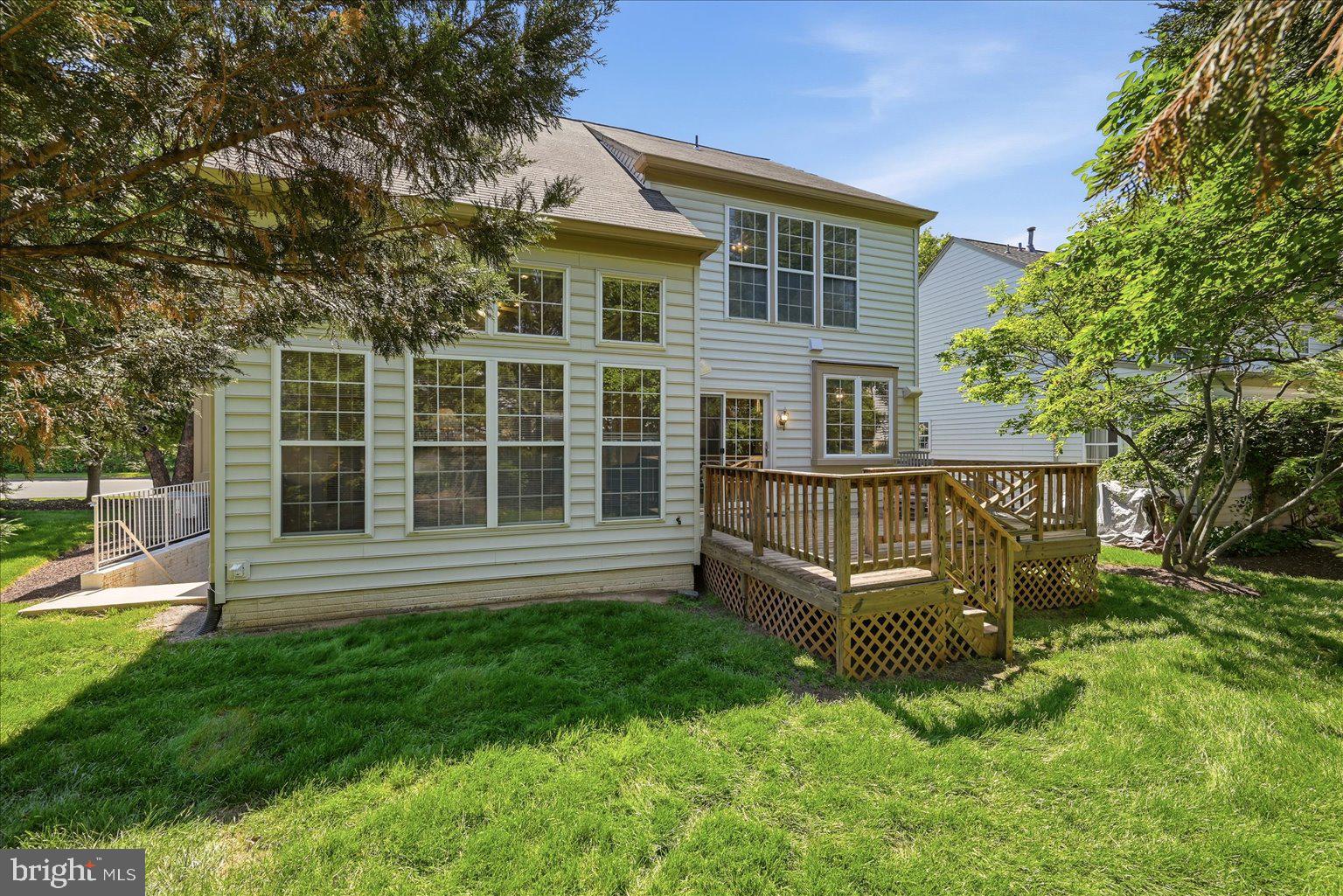 SOUTH RIDING - Residential
