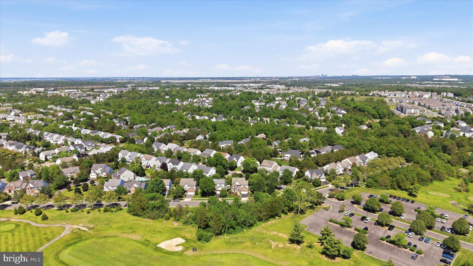 SOUTH RIDING - Residential