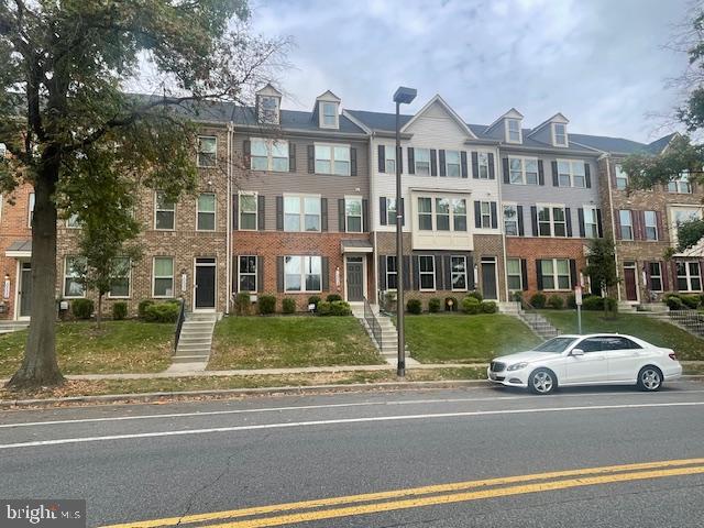 GLENN DALE CROSSING - Residential Lease