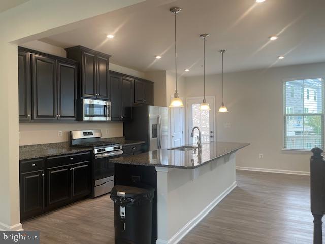 GLENN DALE CROSSING - Residential Lease