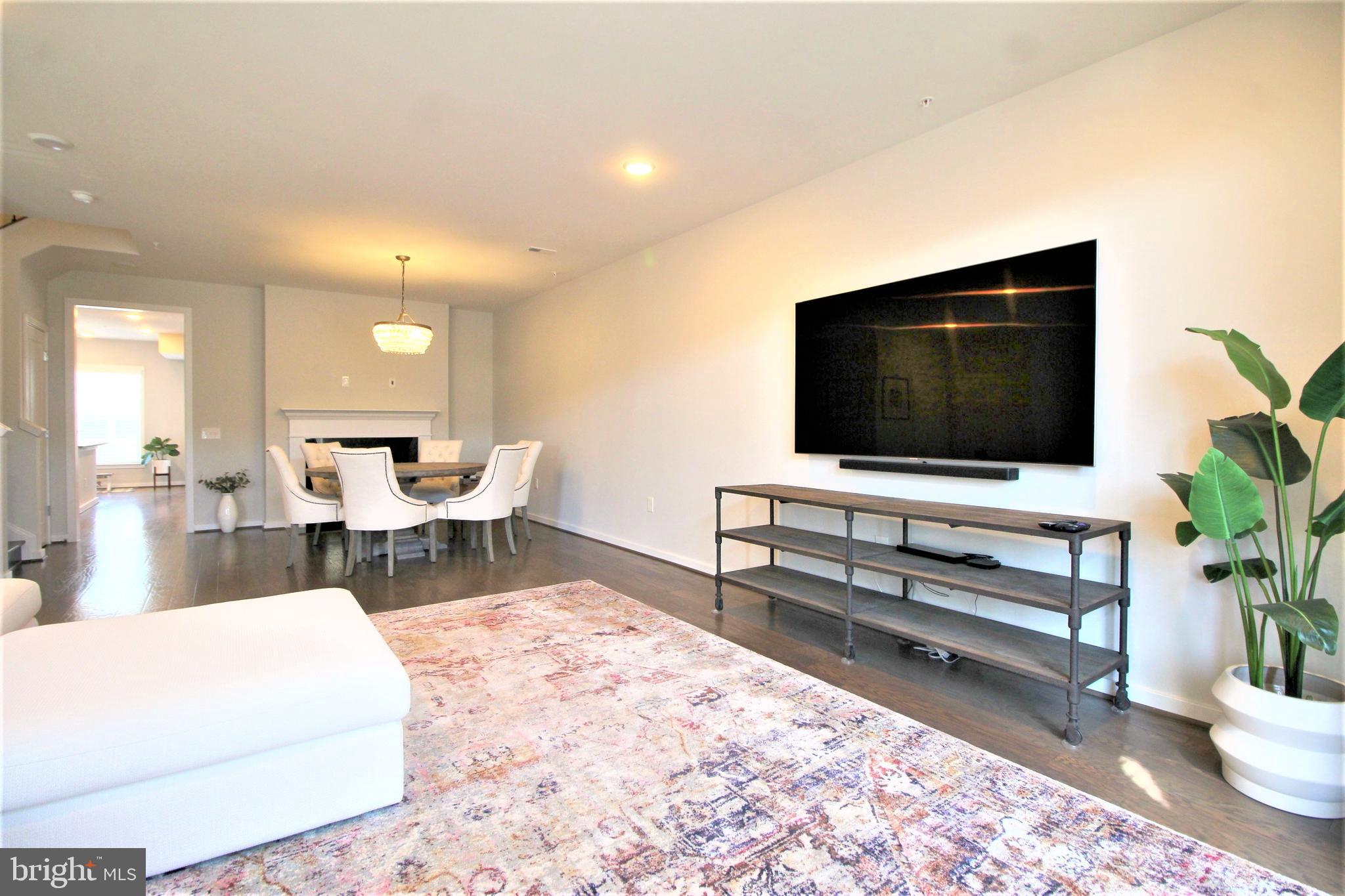 10731 VIOGNIER TERRACE