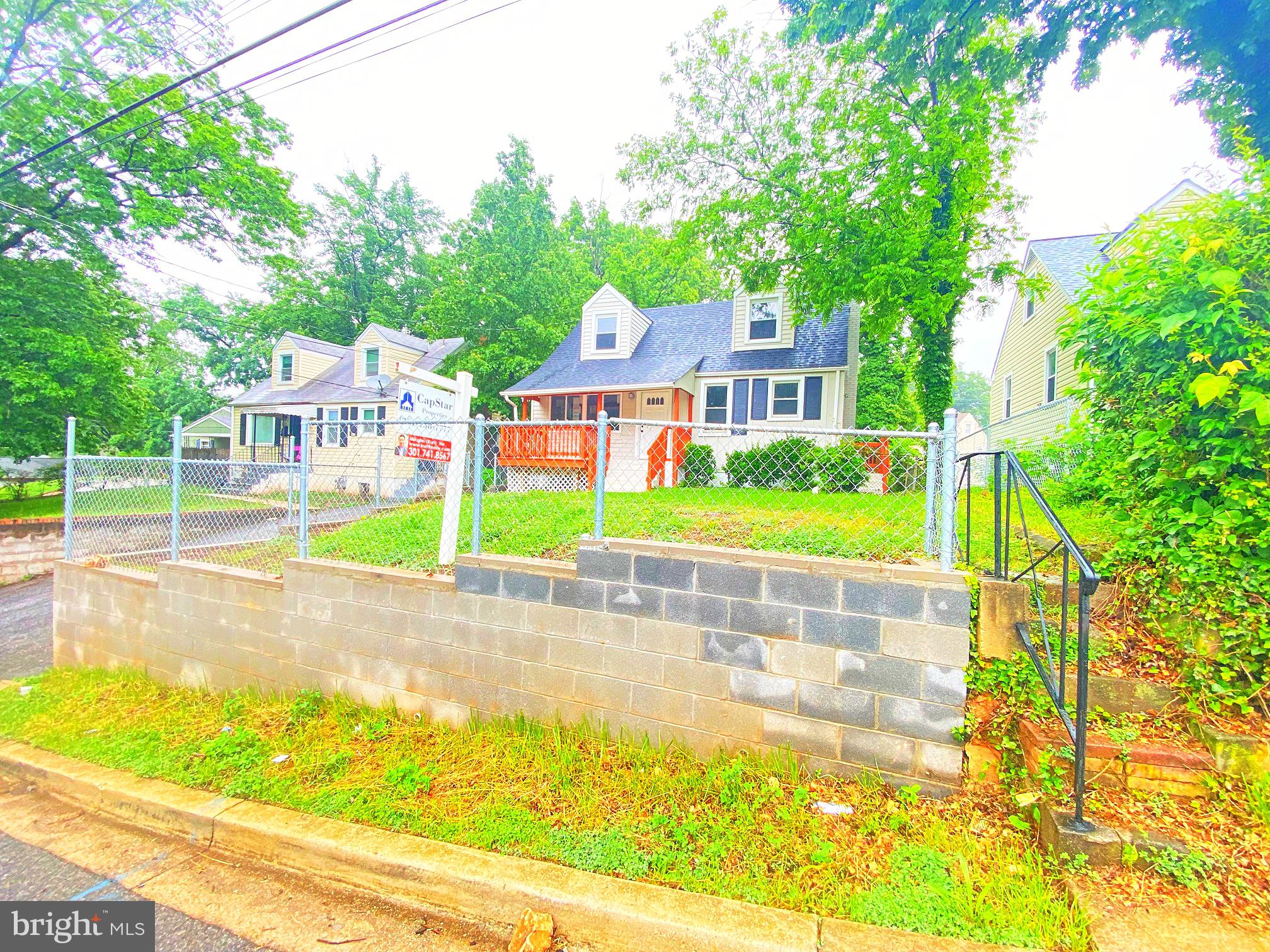 CAPITOL HEIGHTS - Residential