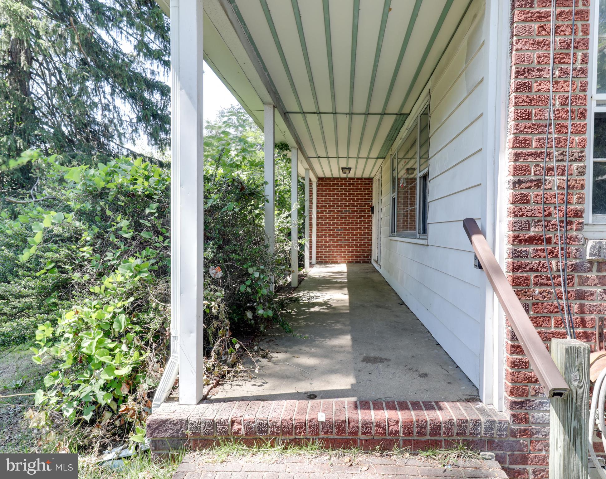 444 E BARBER AVENUE