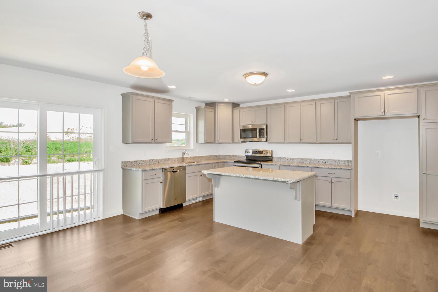 HIDDEN VALLEY ESTATES - Residential