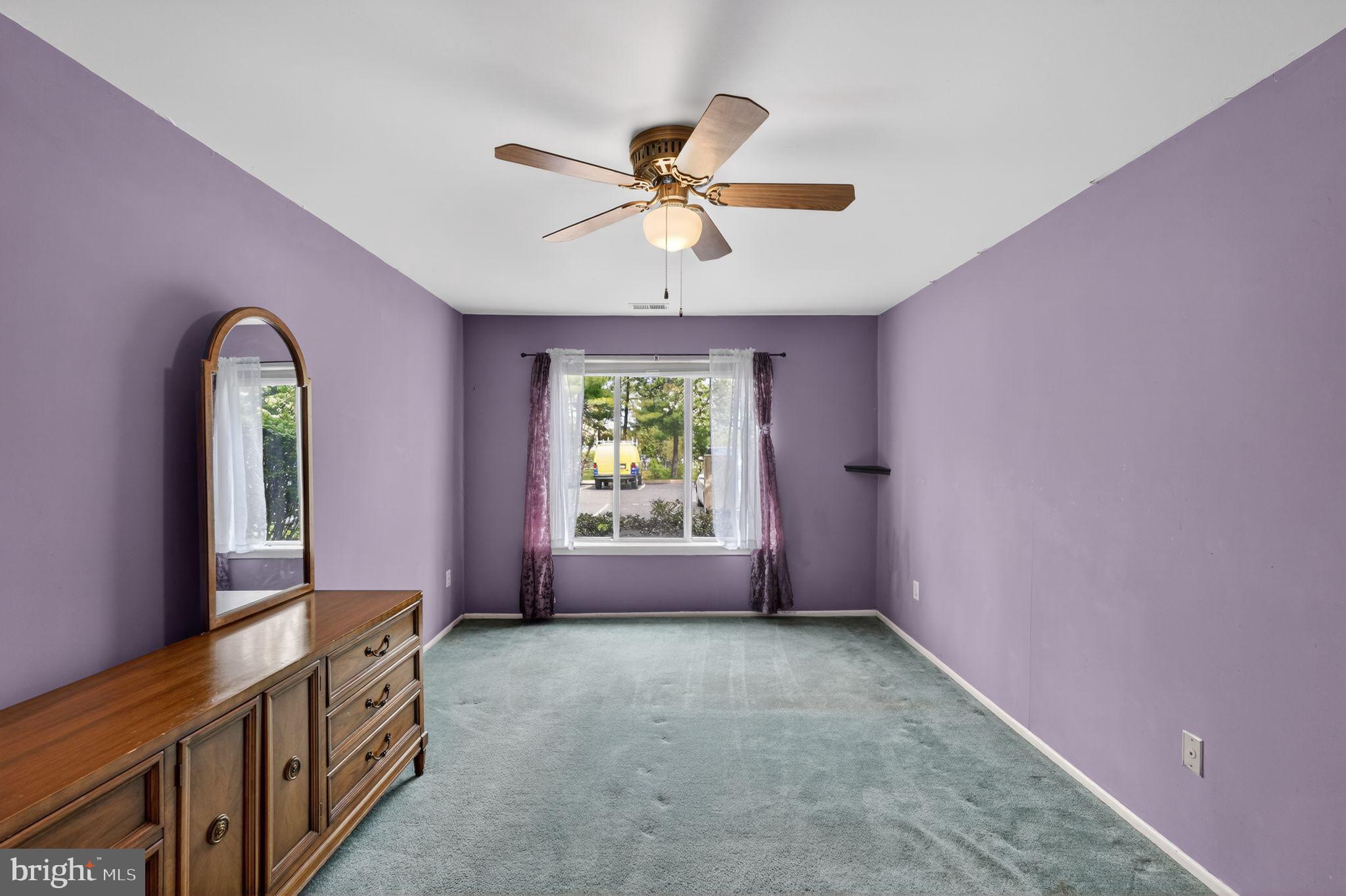 FOUNTAIN POINTE - Residential