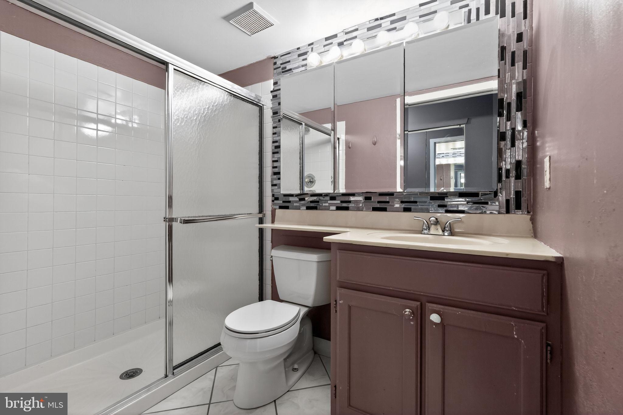 FOUNTAIN POINTE - Residential