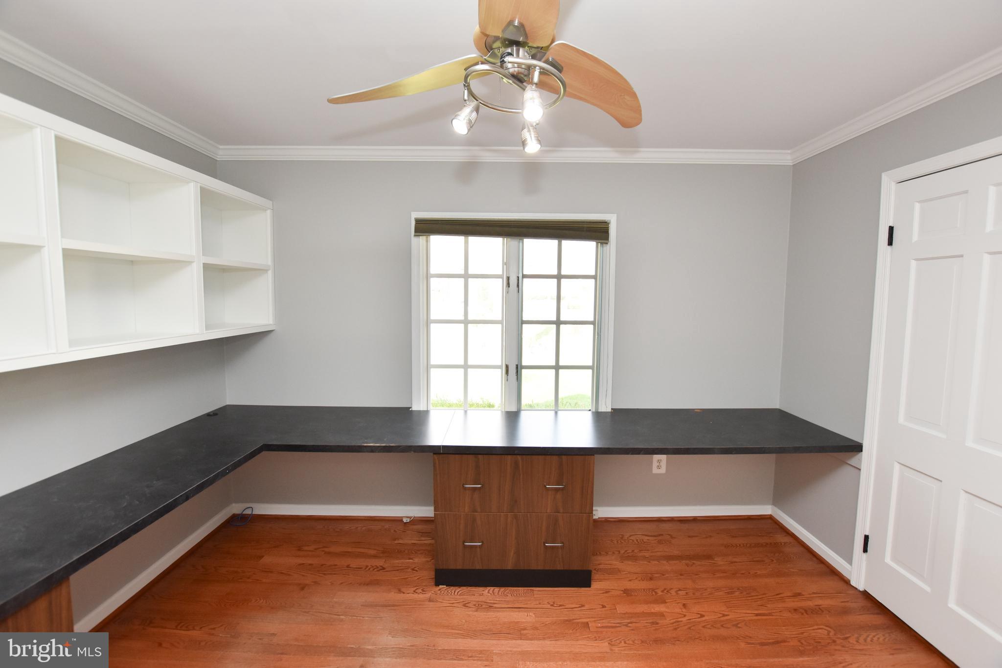 RICHLAND ACRES - Residential Lease