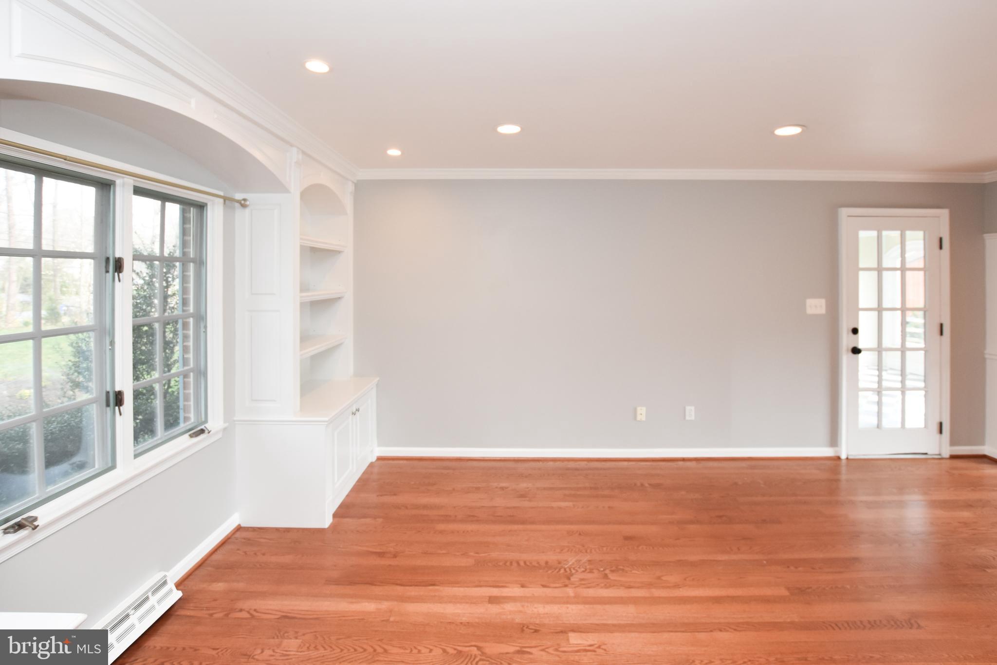 RICHLAND ACRES - Residential Lease