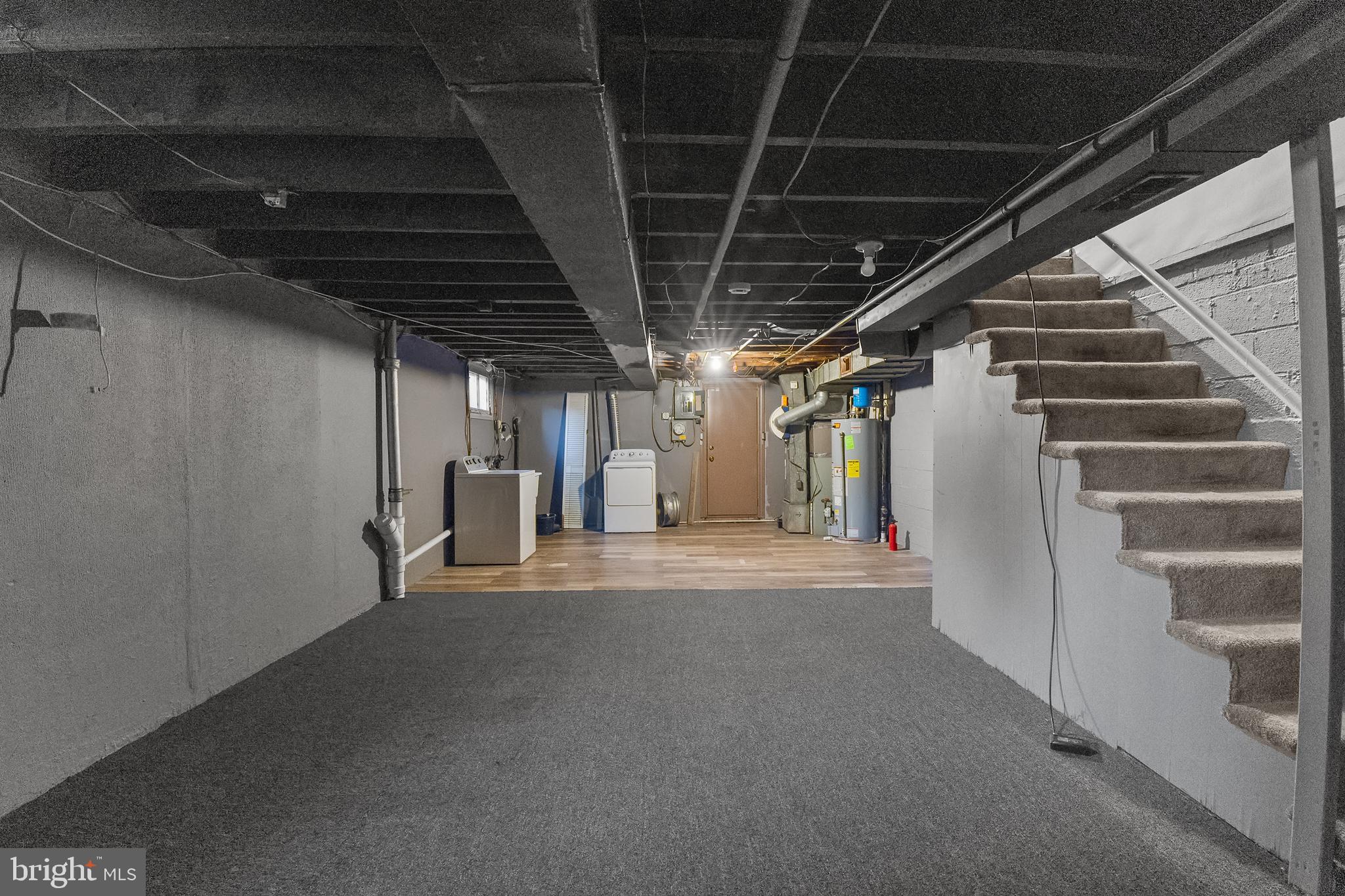 WALTHERSON - Residential Lease