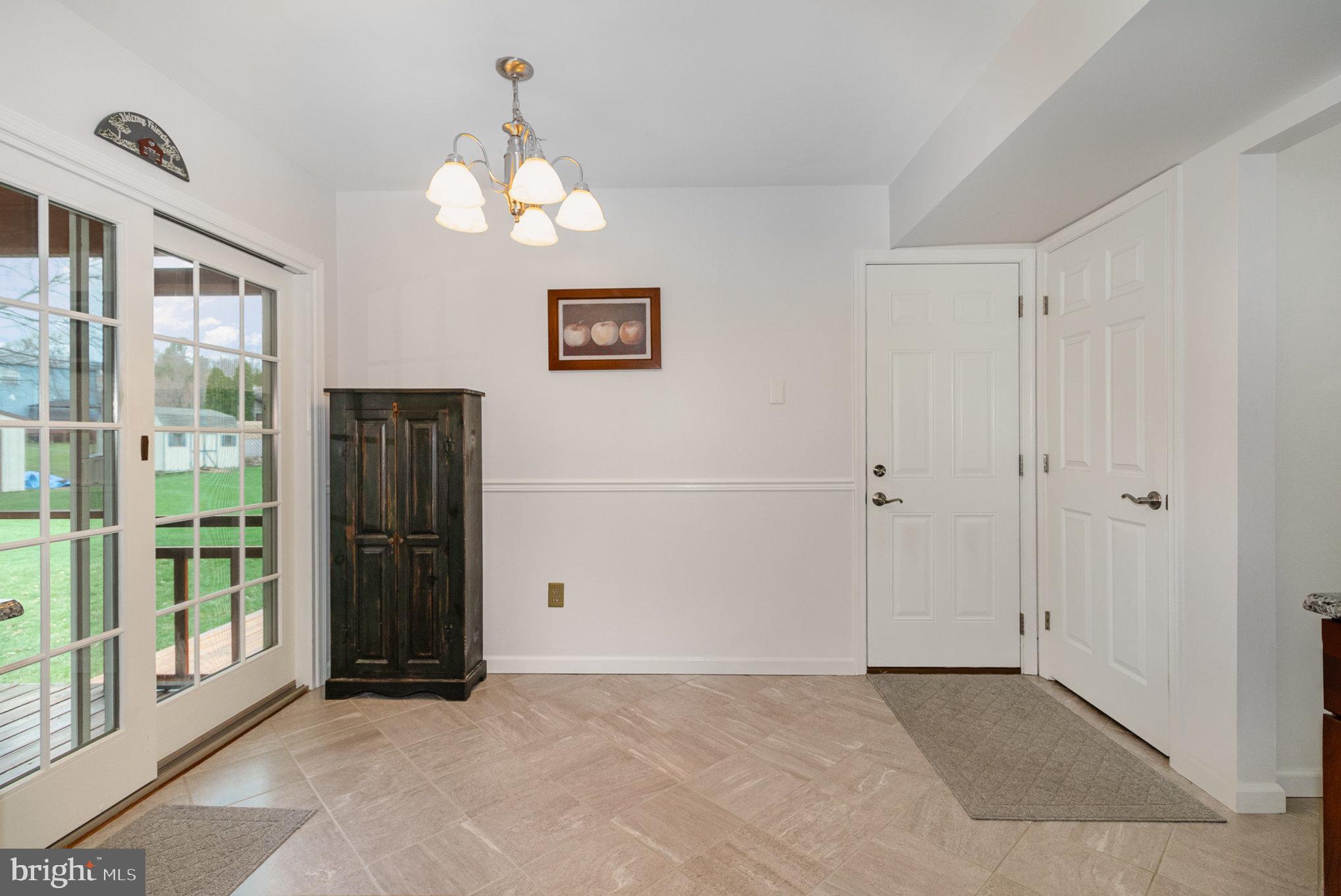 ROLLING RIDGE - Residential